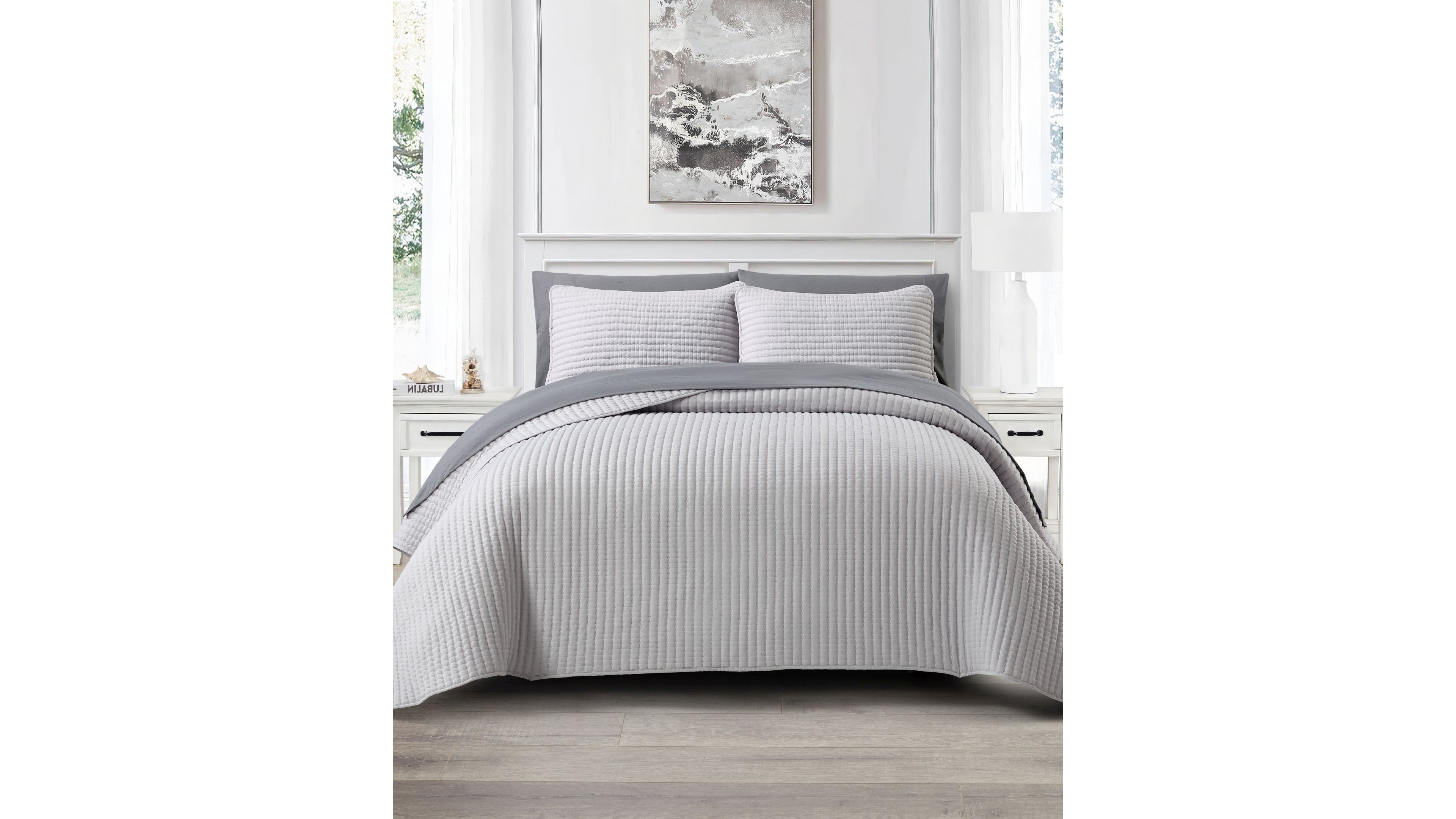 Stratford Park Ayeli Textured 7-Piece Quilt Set, Queen