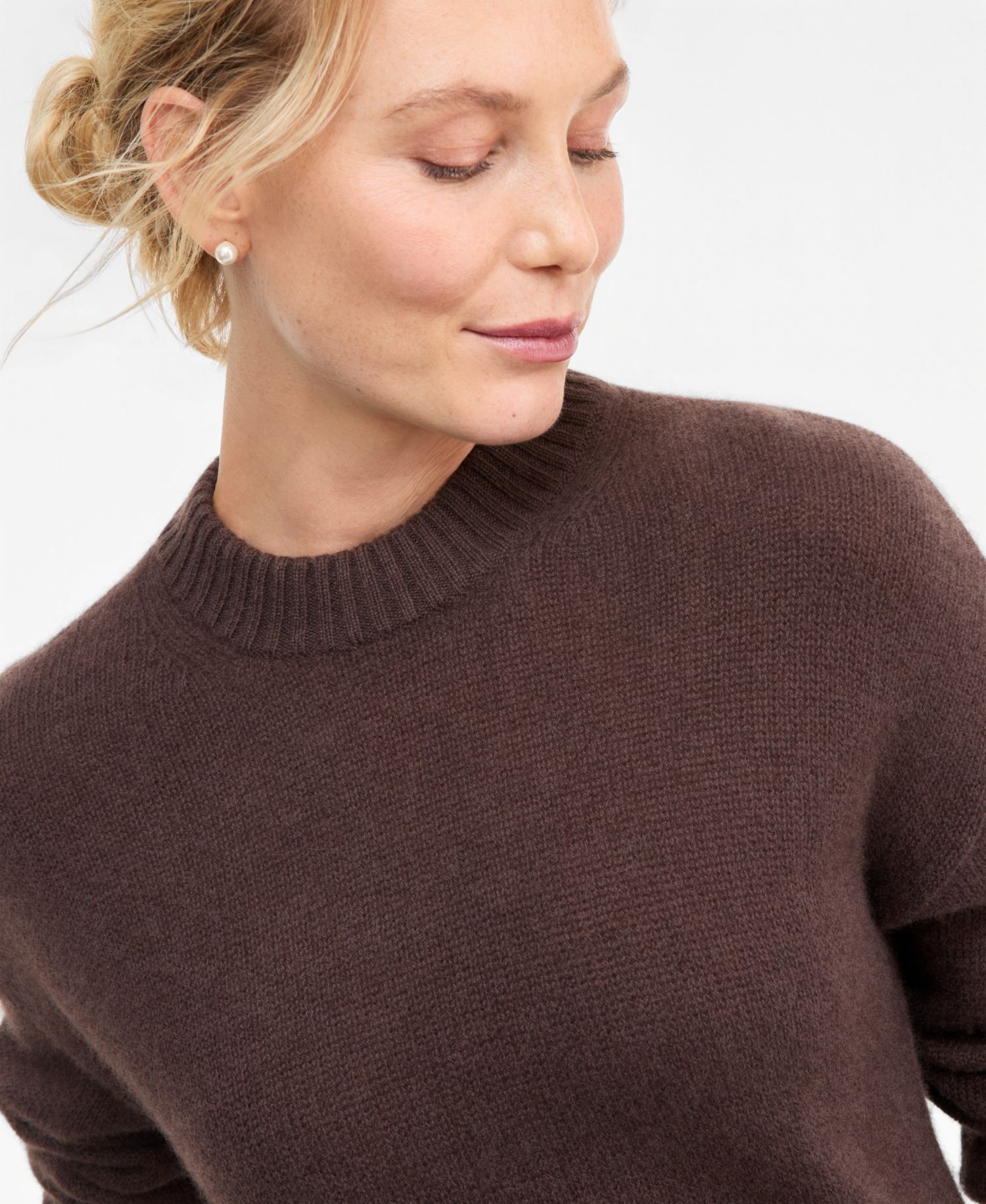 Petite 100% Cashmere Relaxed Crewneck Sweater