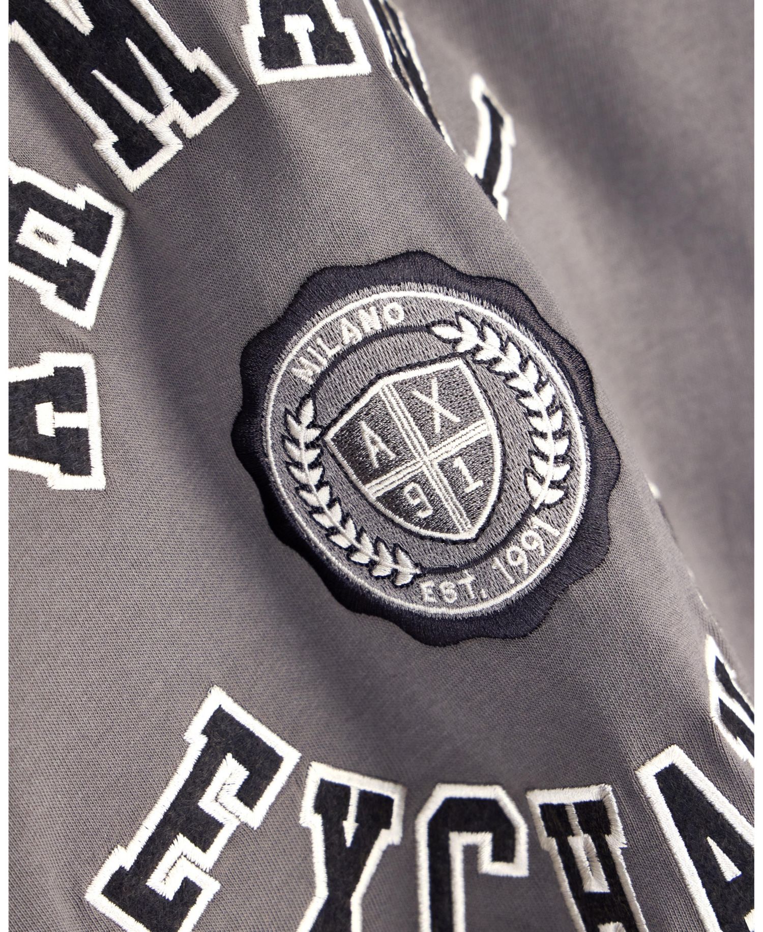 Men's Crossover Large Logo T-Shirt