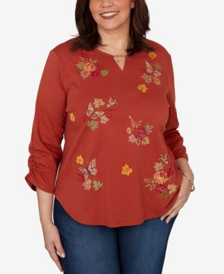 Plus Size Tossed Floral Butterfly Top