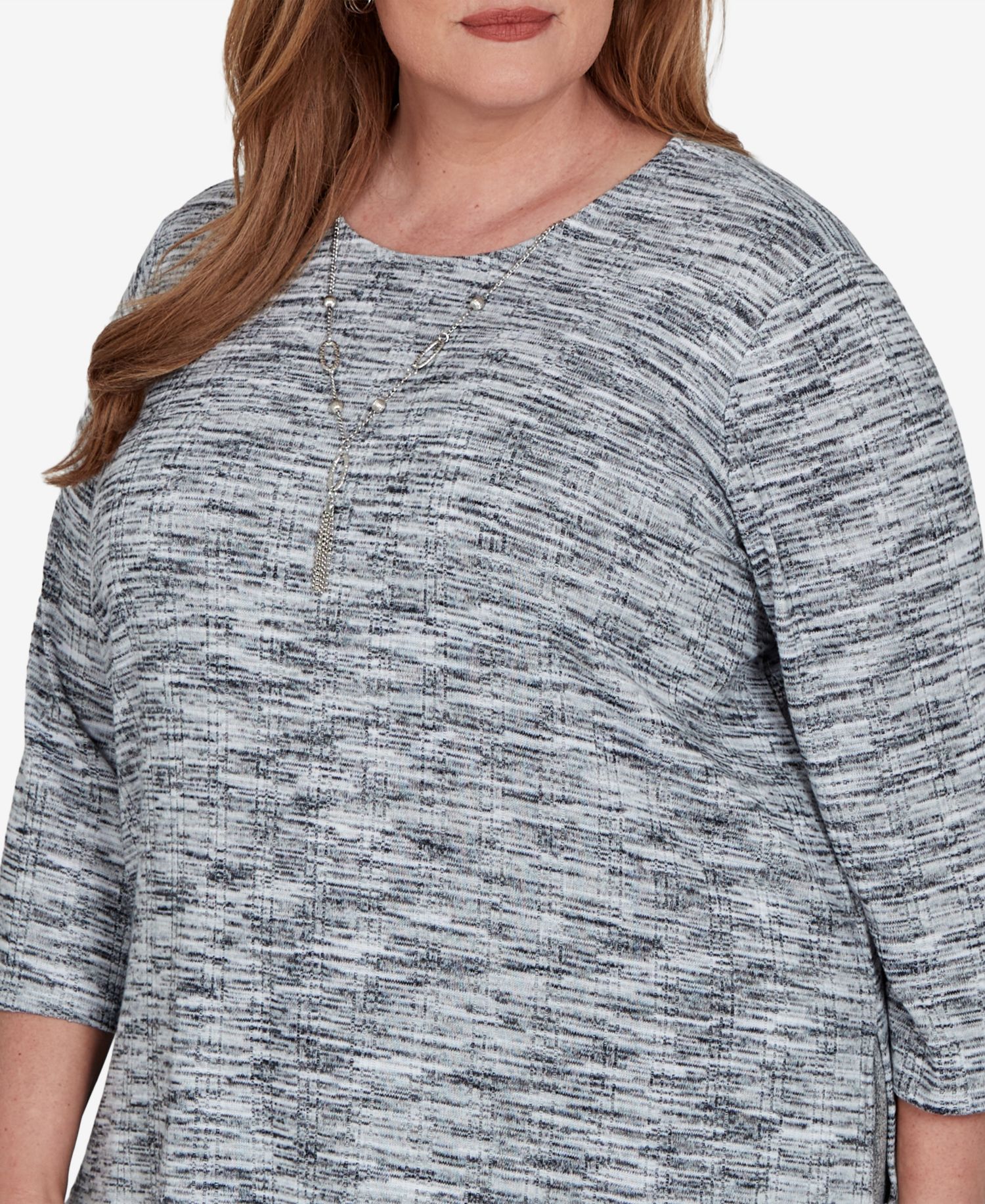Plus Size Space Dye Top with Necklace