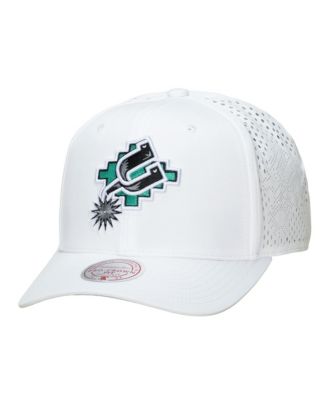 Men's Mitchell Ness White San Antonio Spurs Perfect Lightweight Pro Crown Snapback Hat