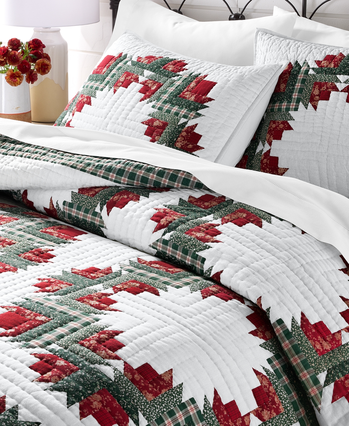 Charter Club Wreath Artisan Quilted 3-Piece Quilt Set, Full/Queen, Macy's Exclusive