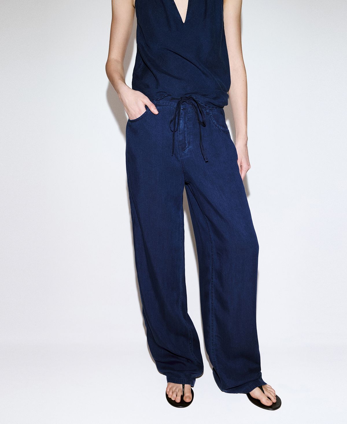 Mango Women's Bow And Belt Denim Jeans view 6 — MAYCSS fashion products