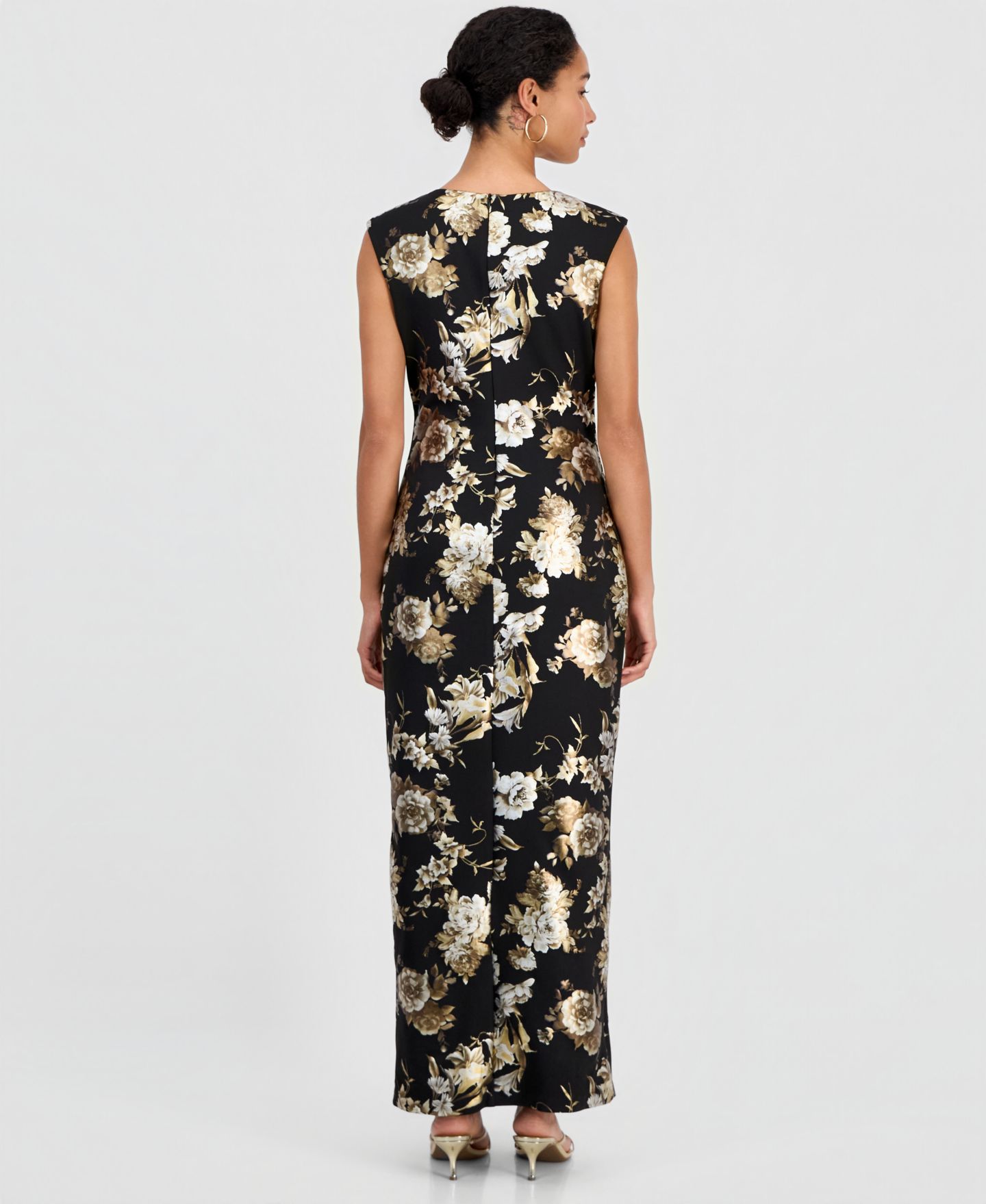 Женское платье Connected Floral-Print Ruffle V-Neck, цвет: Чёрный — фото 5