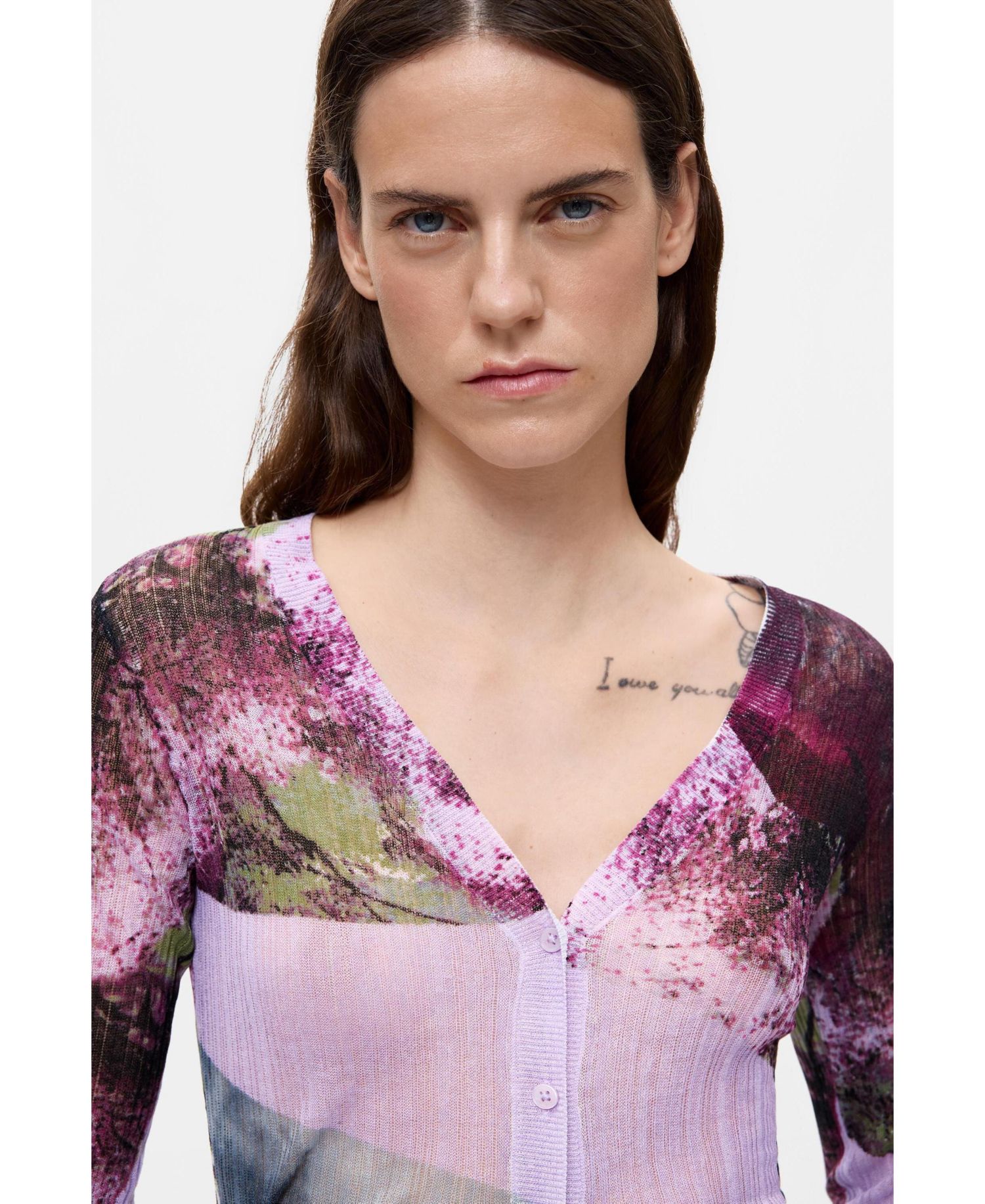 Women's Printed v-neck sweater