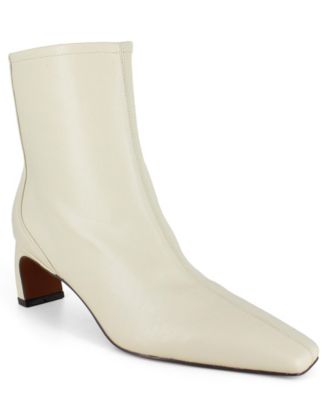 Women's Fina Stretch Bootie