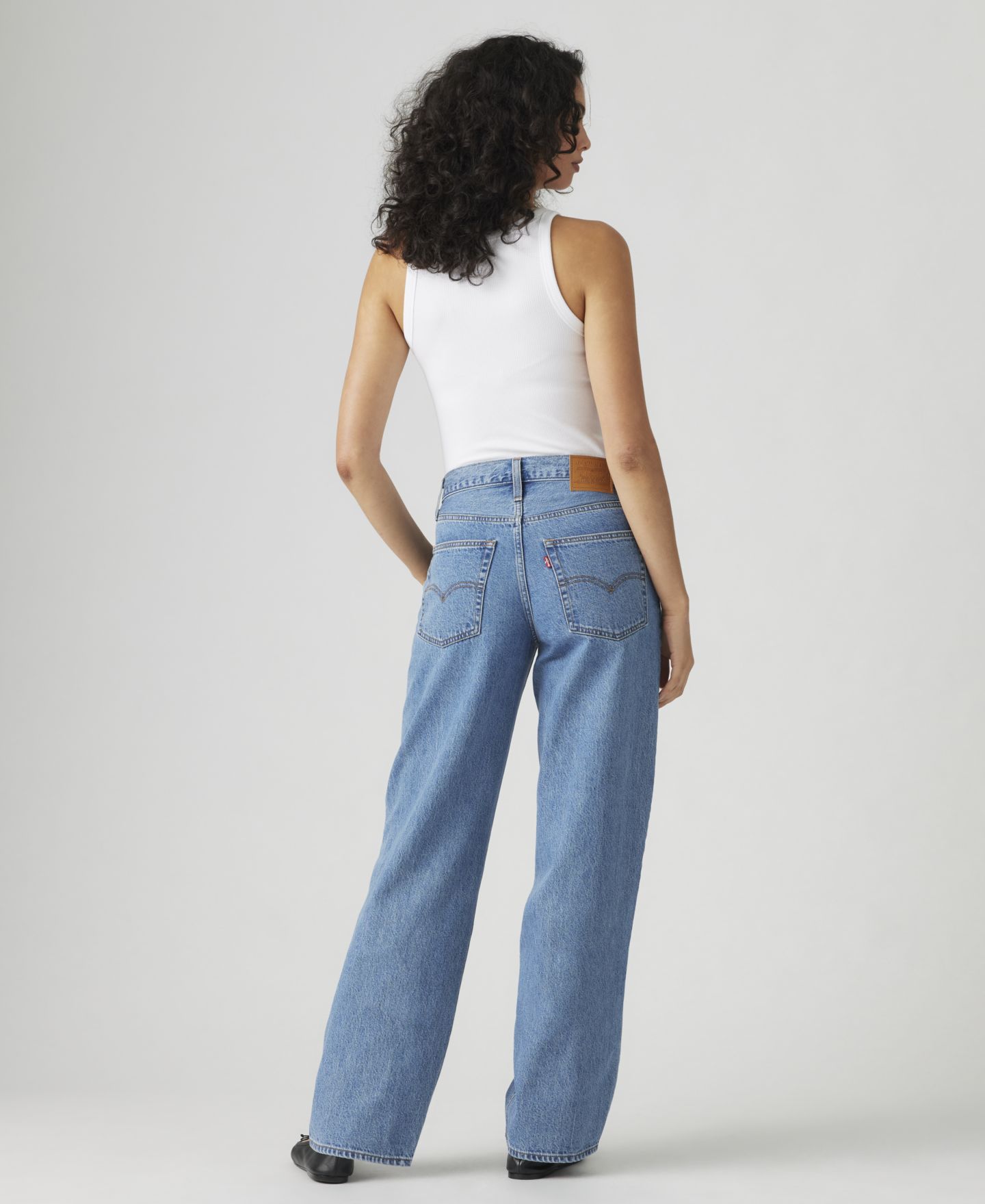 Женские джинсы Levi's Premium Mid-Rise Baggy Dad, цвет: Серо-бежевый — фото 5