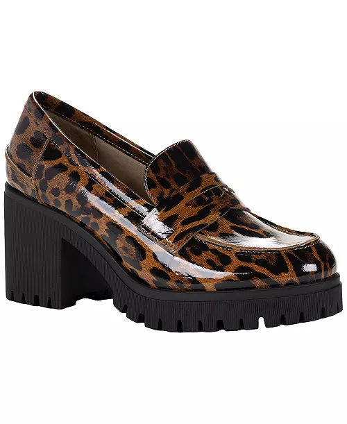 Wild Pair Women's Presscott Round Toe Heeled Loafers
