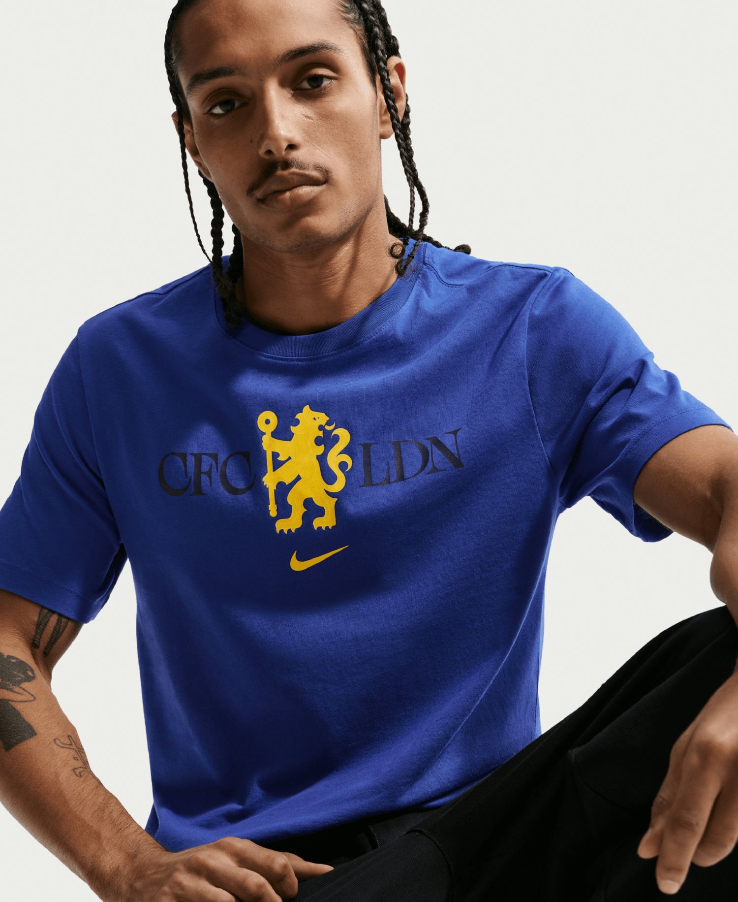 Men's Blue Chelsea Crest T-Shirt