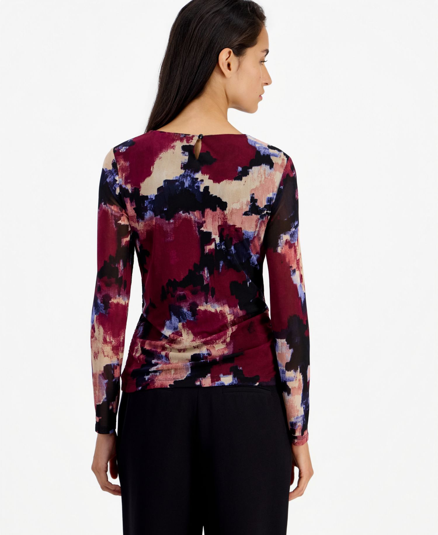 Women's Long-Sleeve Crewneck Ruched Top