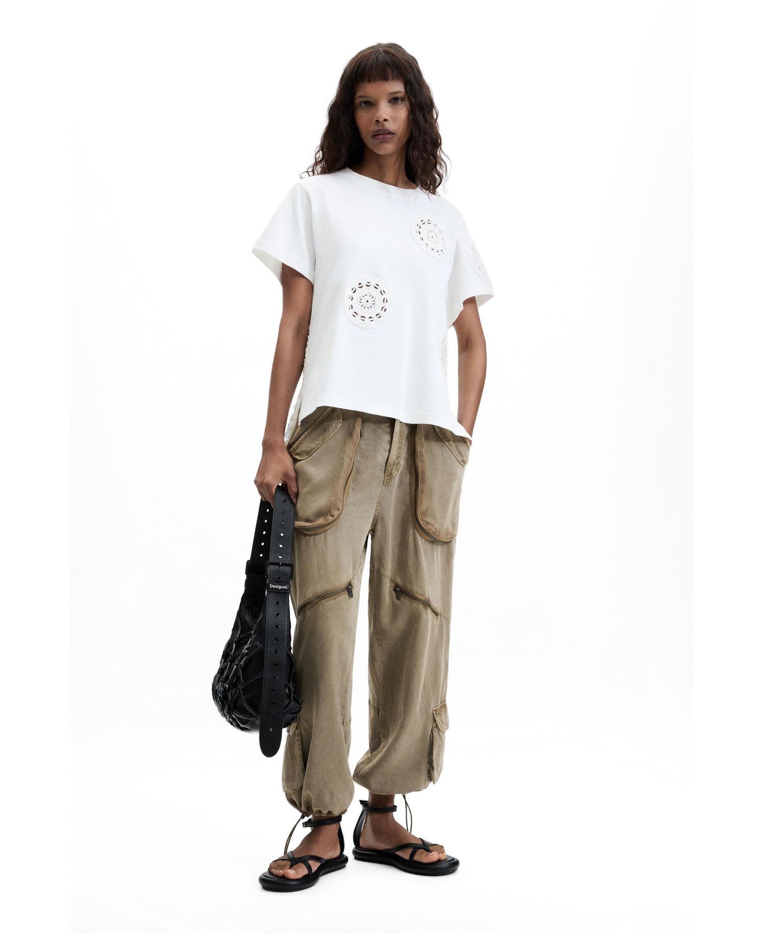 Women's Embroidered T-shirt