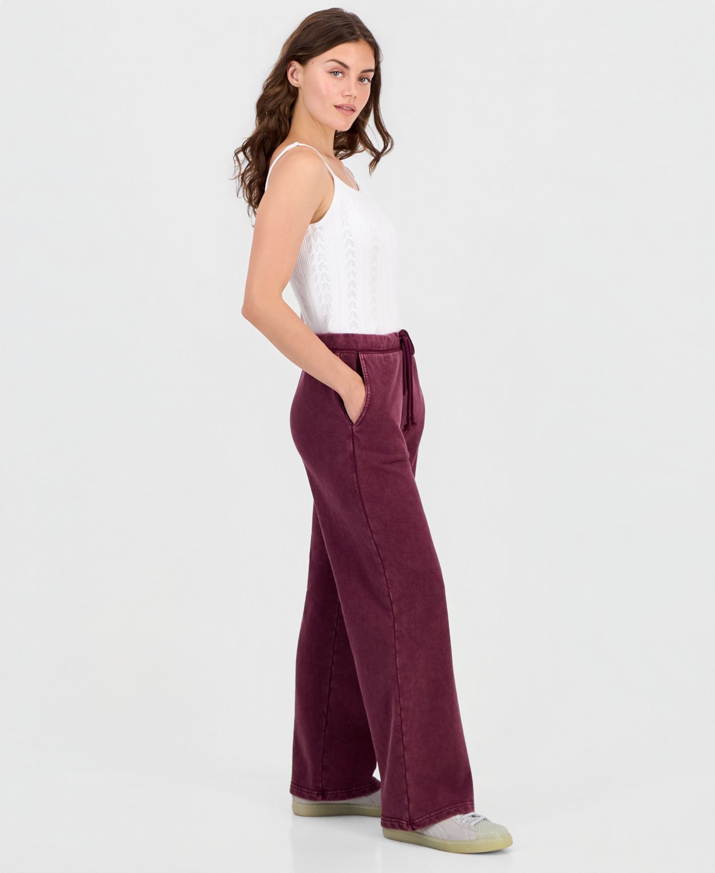 Женские брюки And Now This Petite French Terry Wide-Leg, цвет: Зимний винный — фото 4