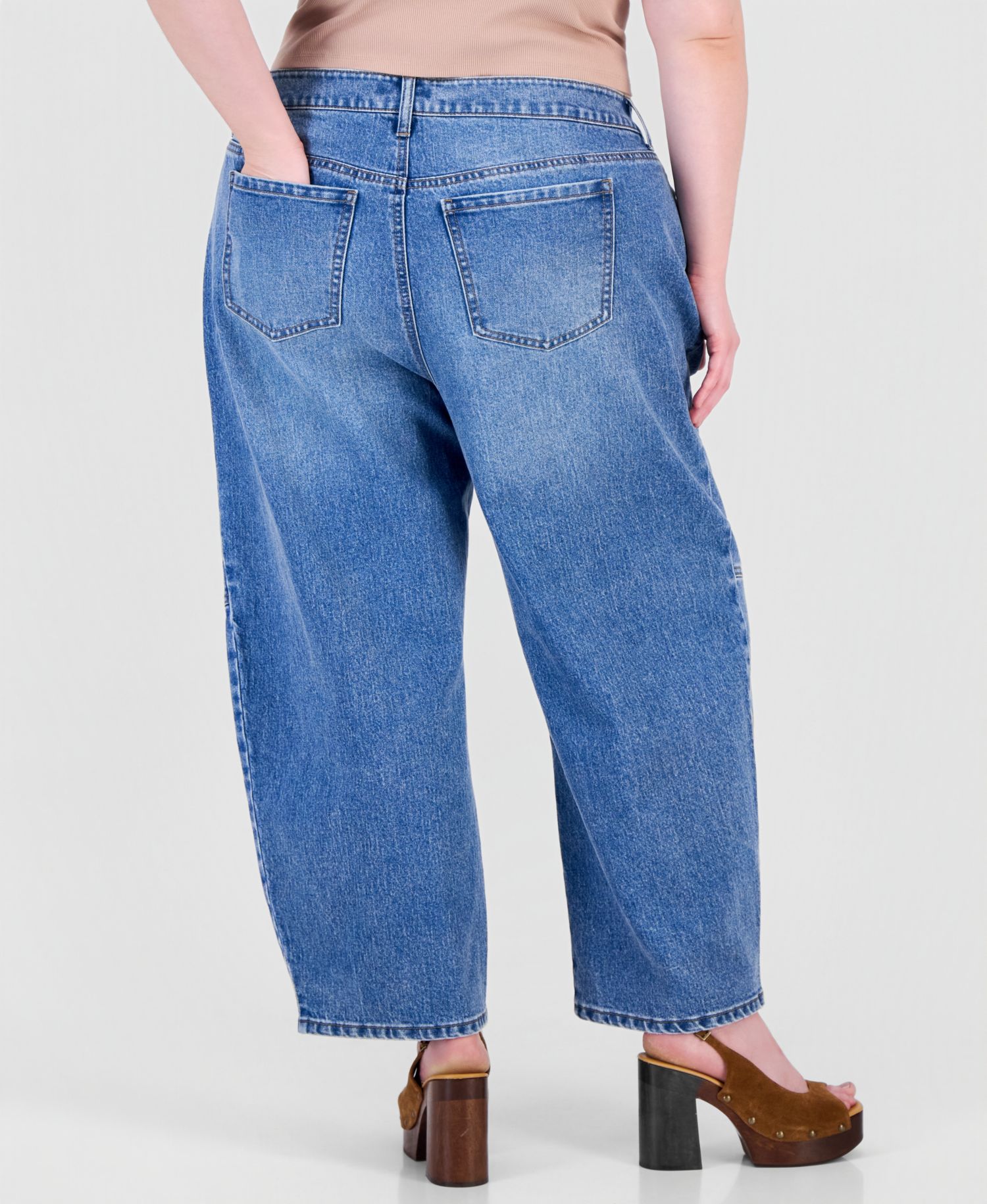 Plus Size Curved Seamed Barrel High-Waisted Wide-Leg Denim Jeans