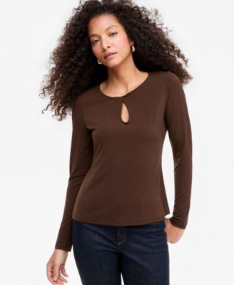 Women's Long-Sleeve Keyhole Twist Top