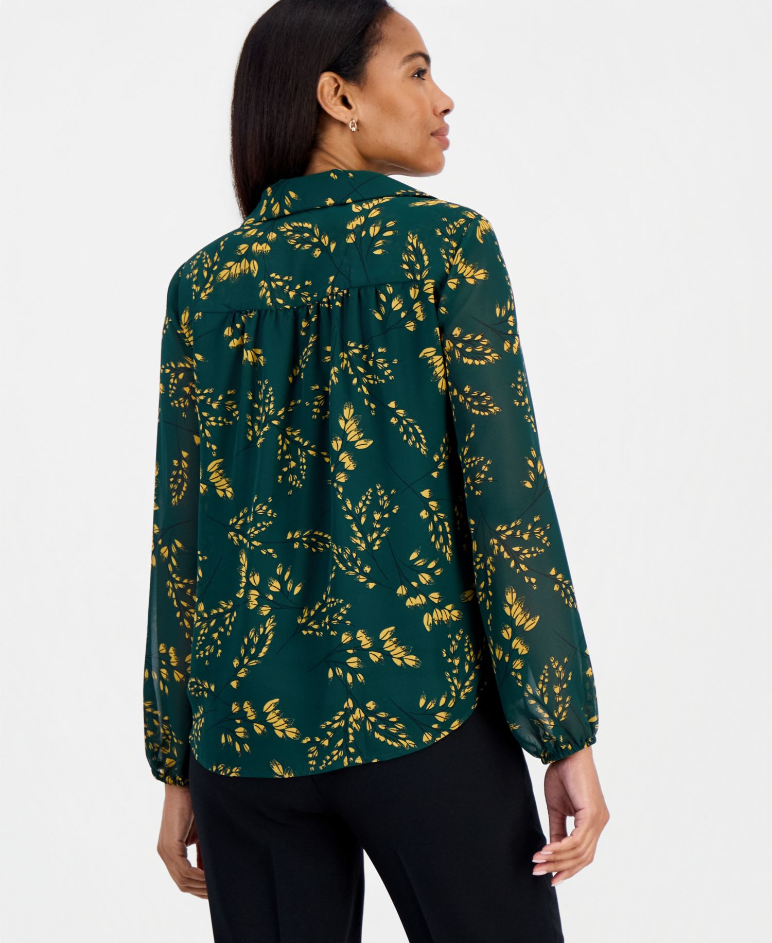 Women's Ruffle V-Neck Long-Sleeve Blouse