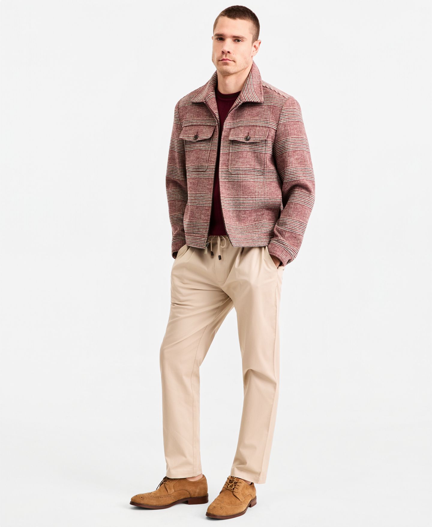 Мужские комплекты Ted by Ted Baker Front Zipper Plaid Pocket Jacket, Grosvenor Short-Sleeve Crewneck Sweater & Hampstead Modern-Fit Chino Solid Pants, цвет: Бежевый — фото 1