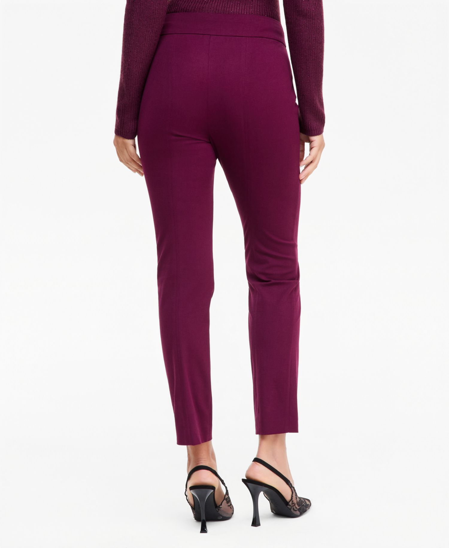 Women's INCredible Stretch High-Rise Pull-On Skinny Pants