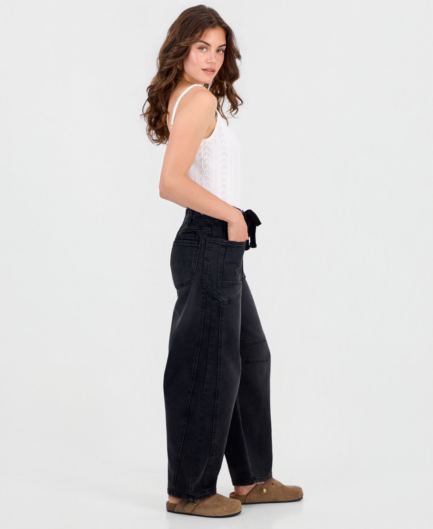 Trendy Plus Size Tie-Waist Barrel Jeans