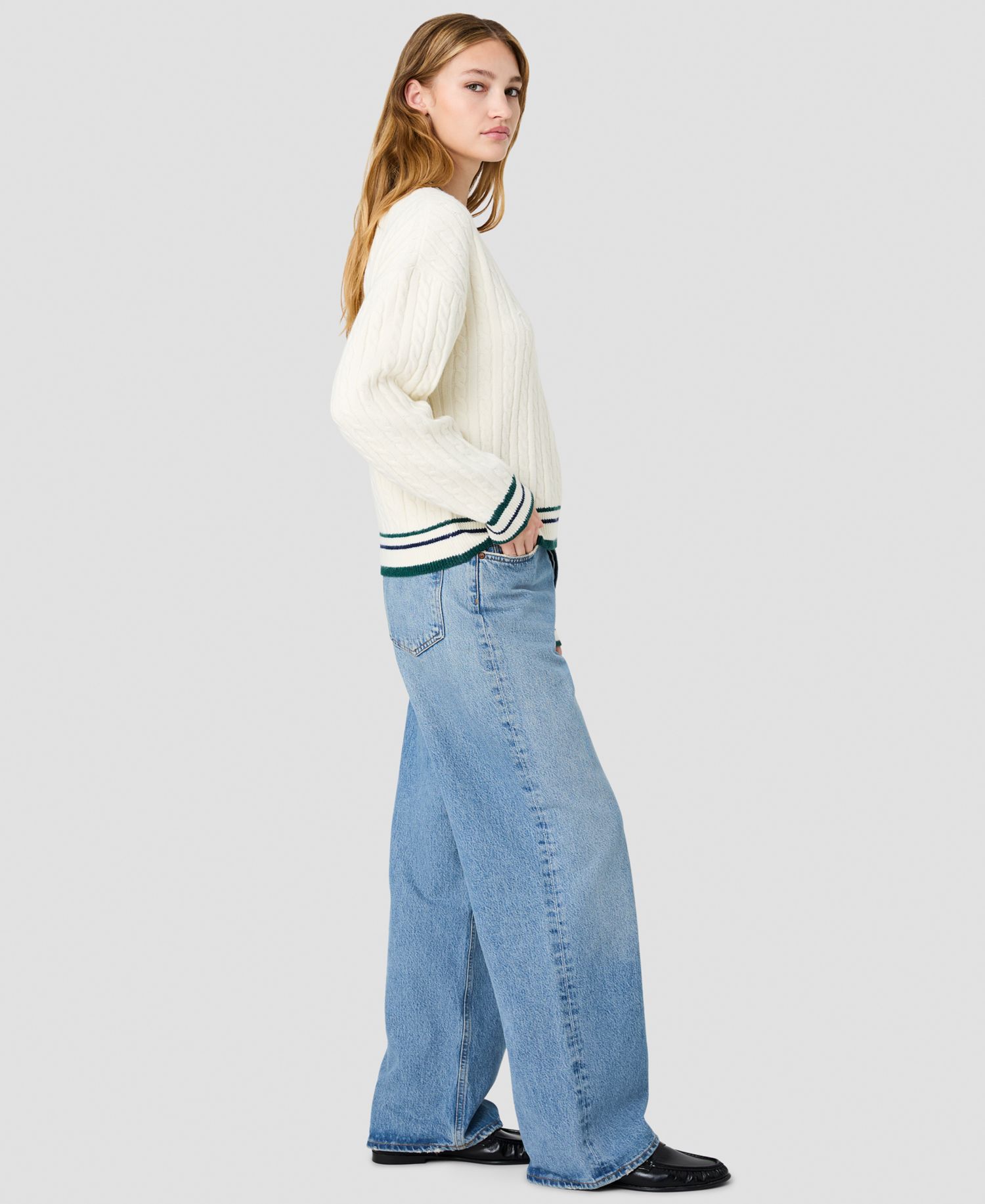Women's Aleyna V-Neck Oversized Sweater