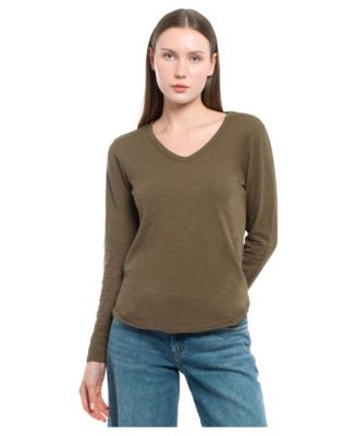 Women's Long Sleeve V-Neck Raw Hem Shirttail Tee