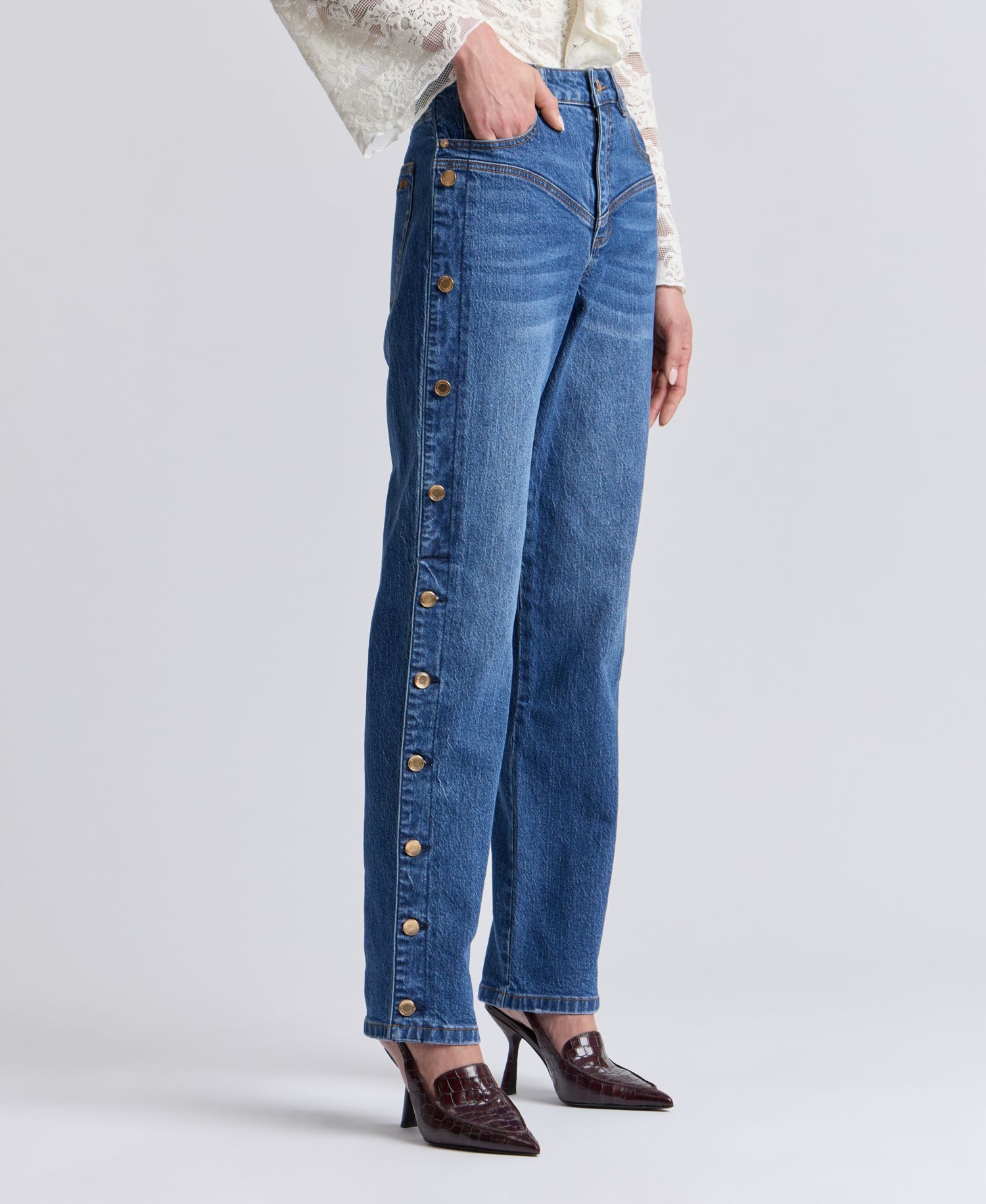 Women's High-Rise Side Shank Straight-Leg Jeans