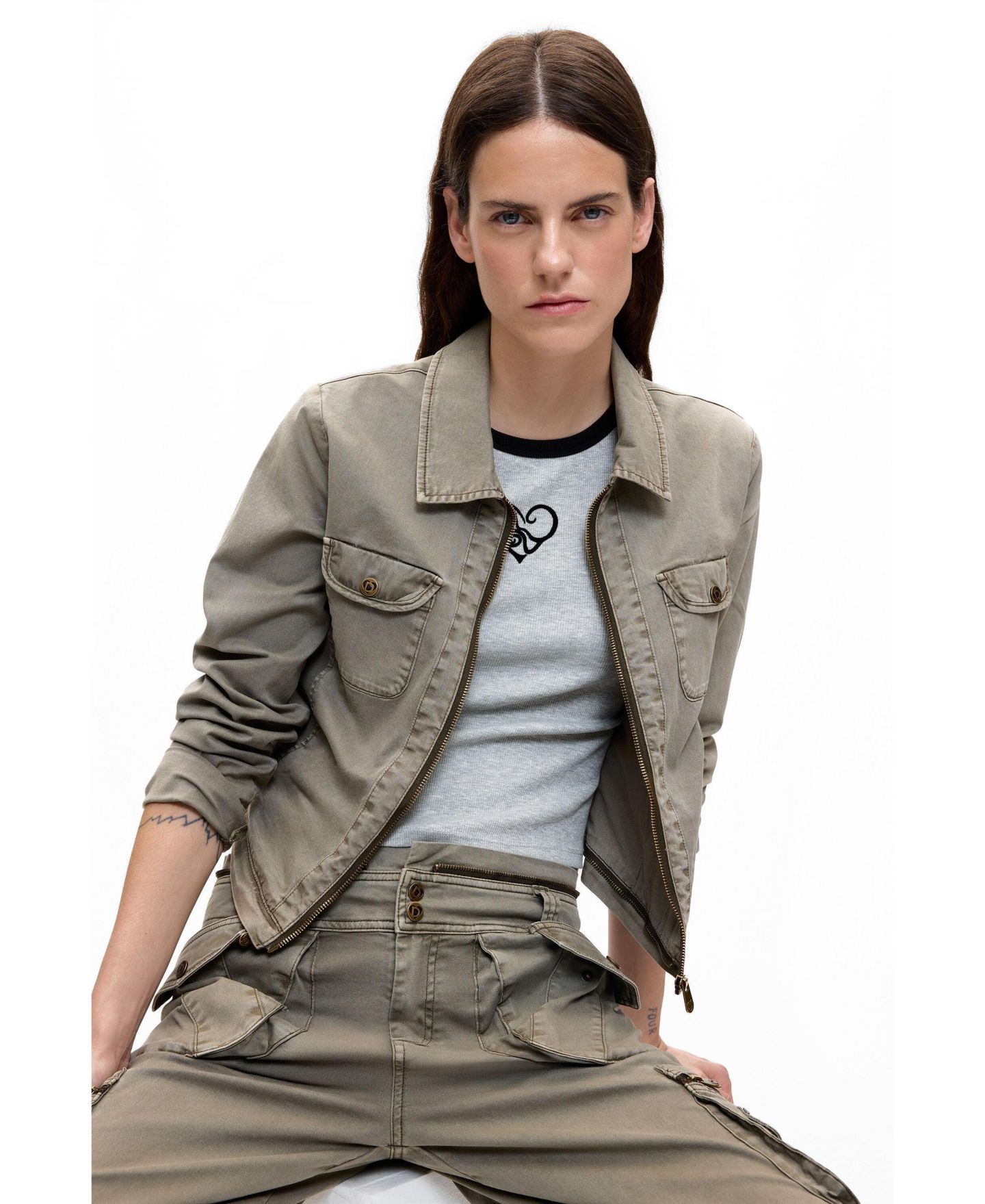 Женские брюки Desigual Cargo Multi-Pocket Trousers, цвет: Светлый зелёный — фото 3