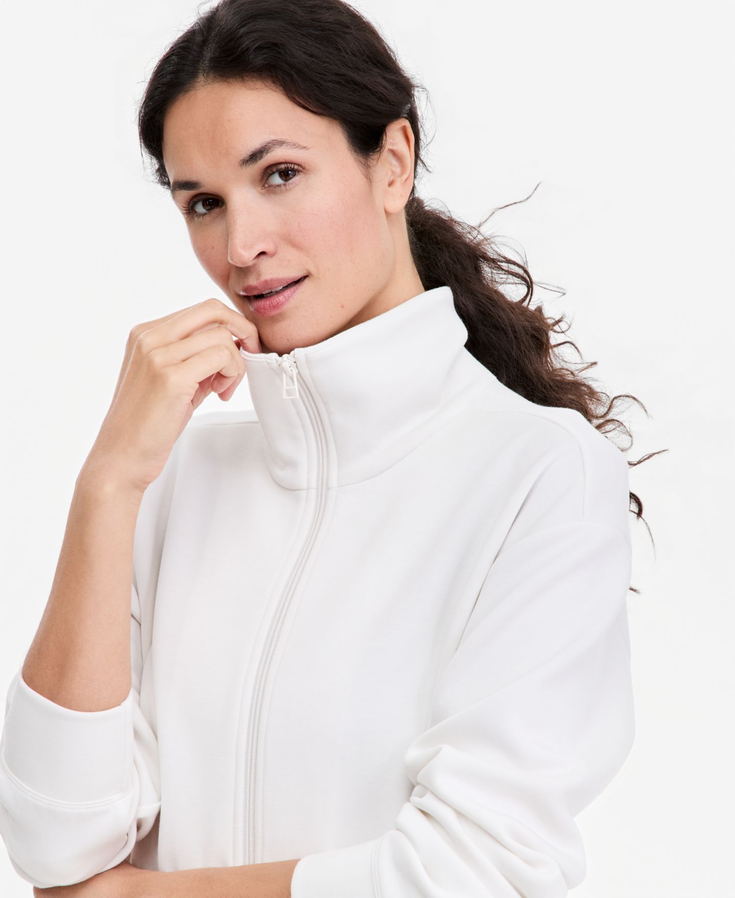 Женская куртка ID Ideology Butter-Soft Tie-Waist Full-Zip, цвет: Глубокий чёрный — фото 4