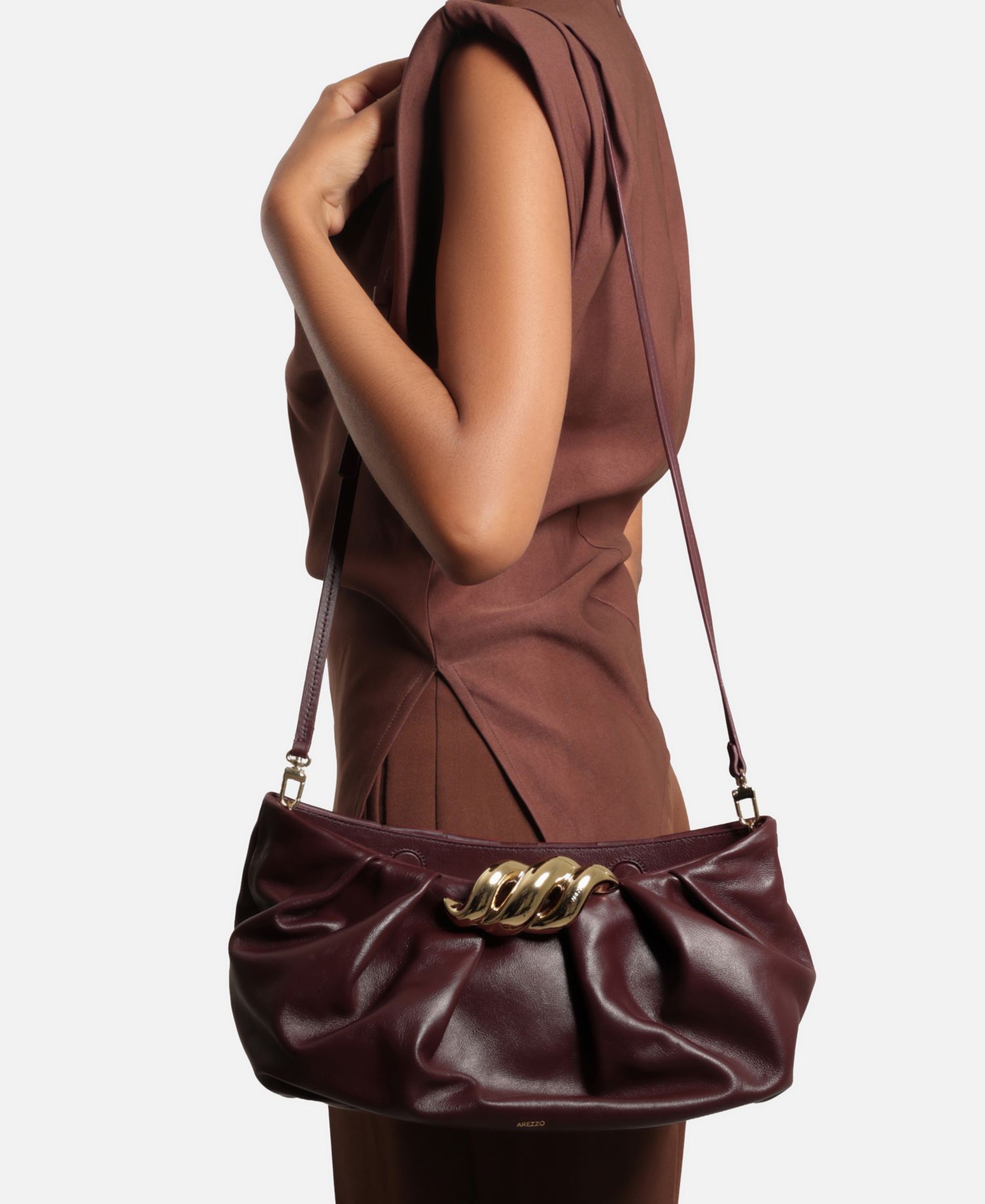 Caitlyn Medium Leather Clutch Handbag