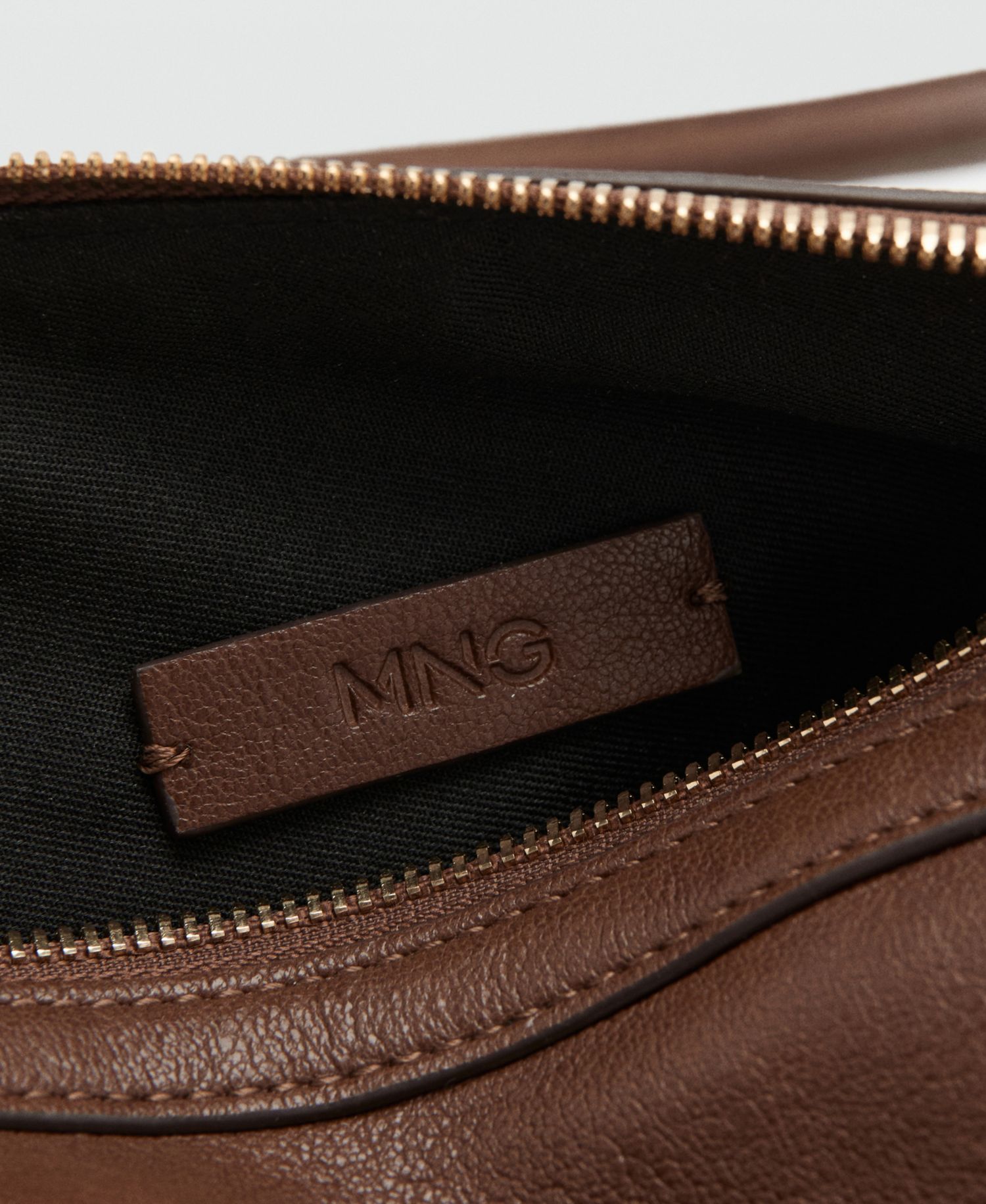 Women's Buckle Shoulder Bag