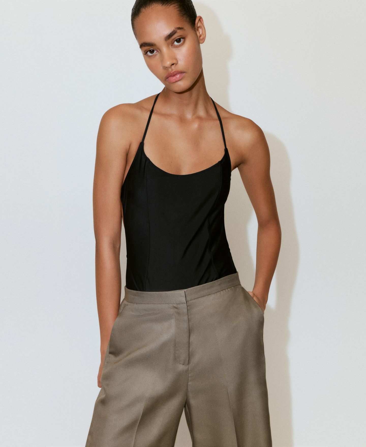 Женские брюки MANGO High-Waisted Lyocell, цвет: Бежевый / Хаки — фото 5