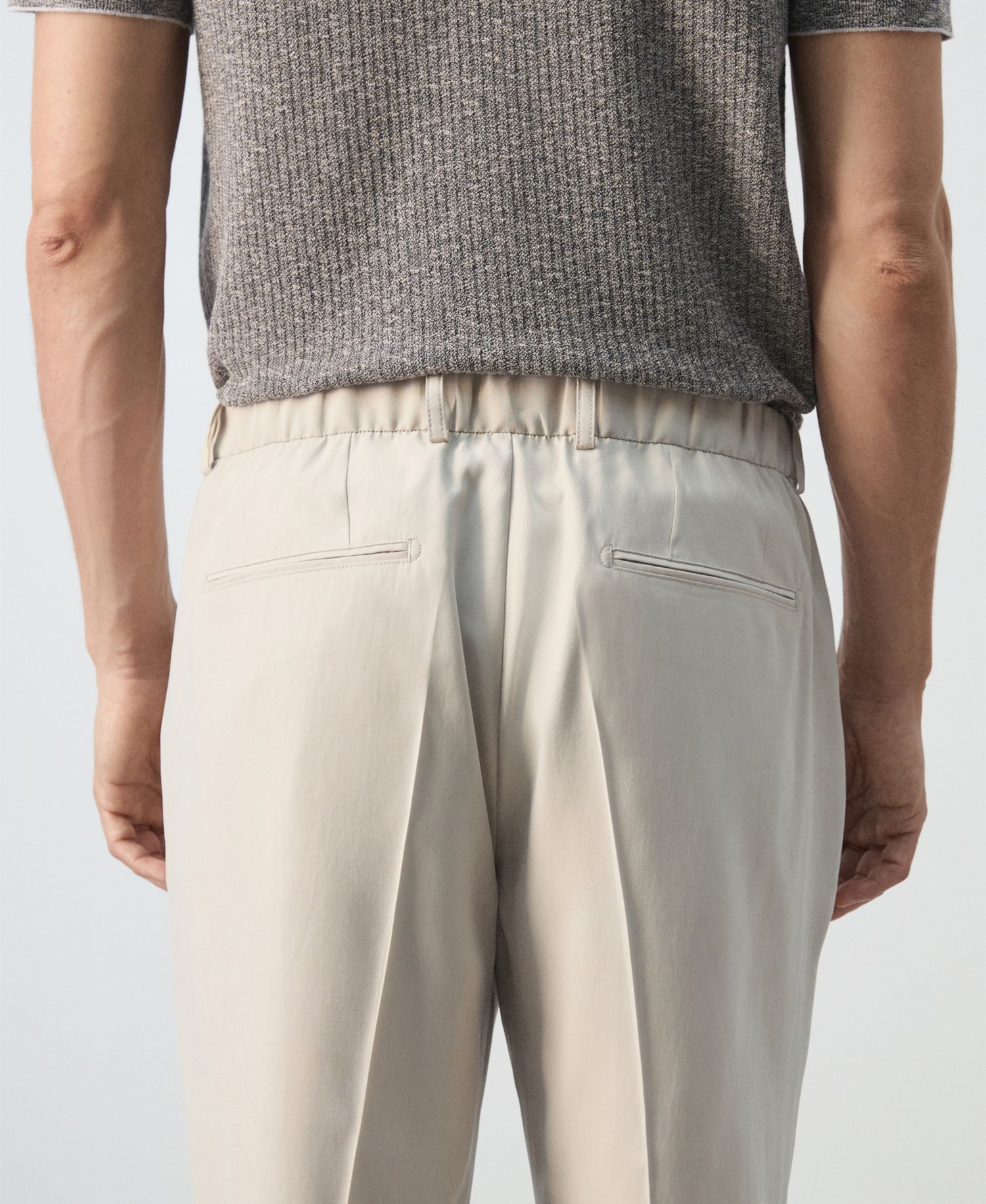 Men's Regular-Fit Pleated Pants