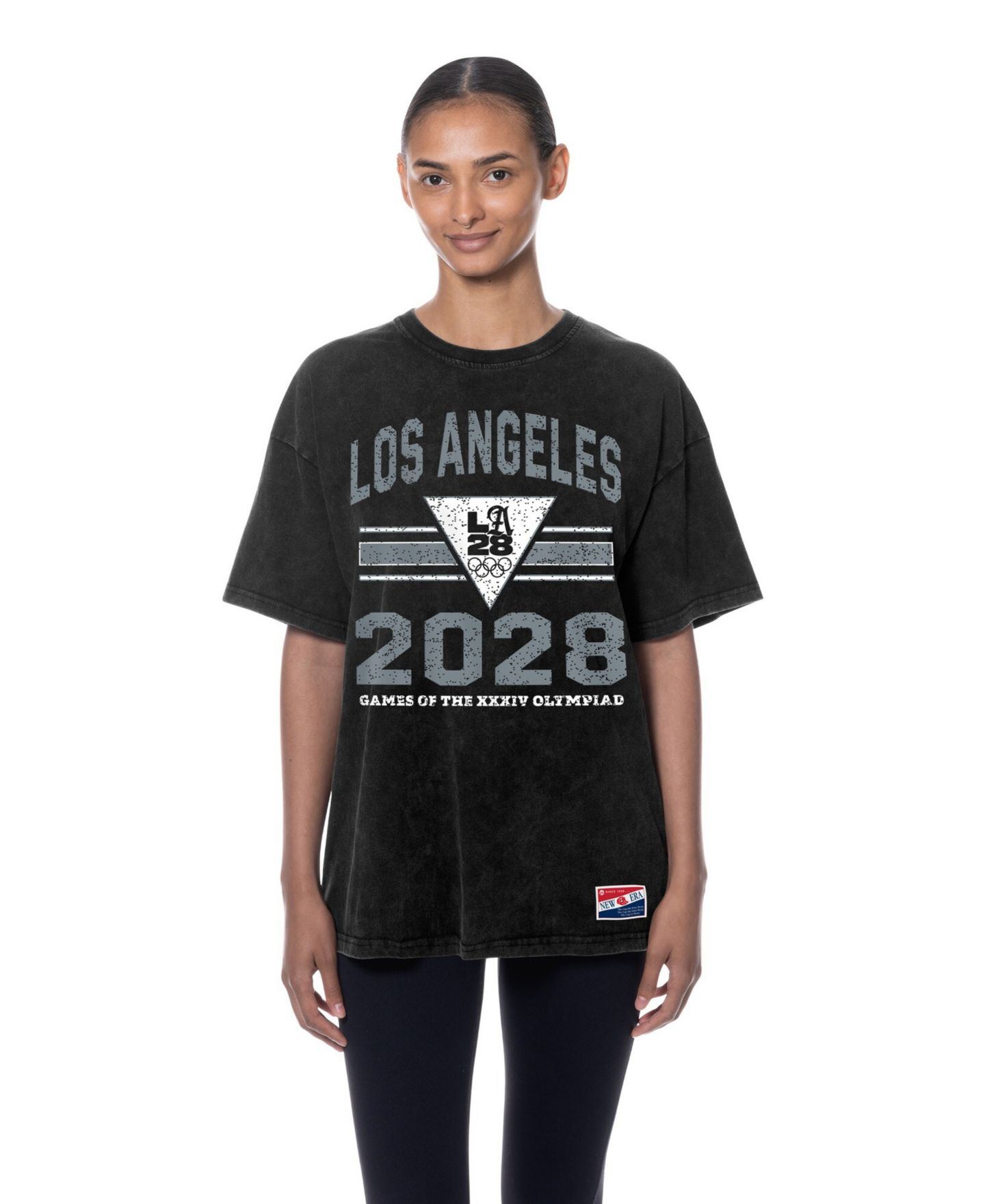 Женская футболка New Era Black LA 2028 Summer Mineral Wash Oversized — фото 1