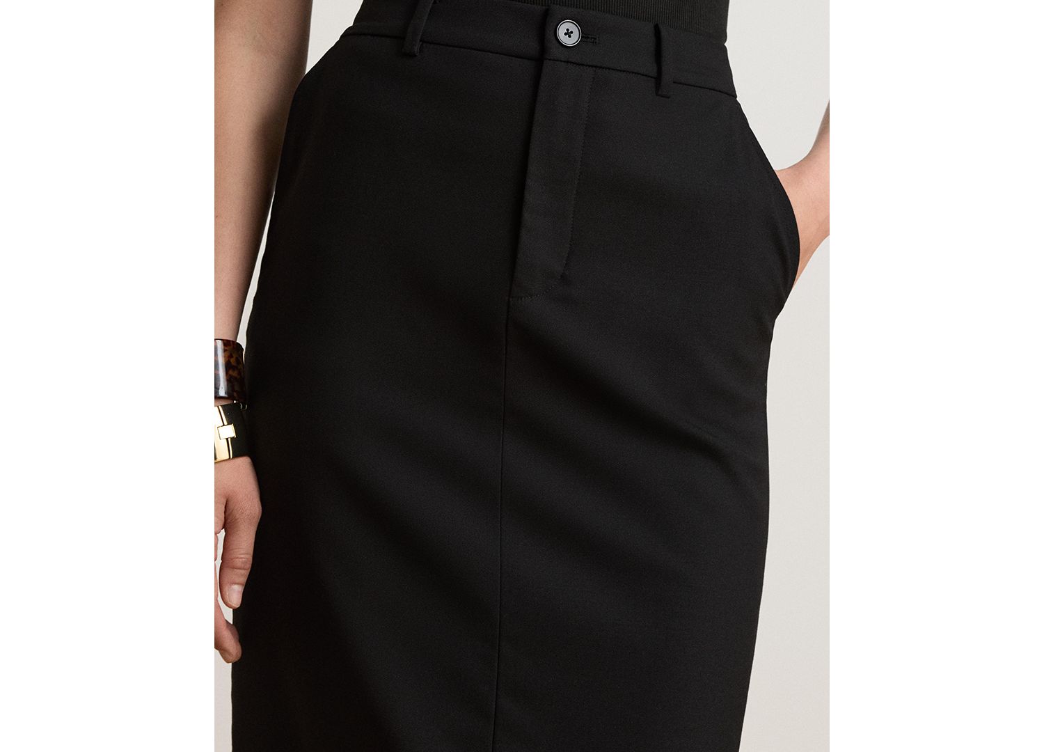 Women's Back Vent Pencil Skirt