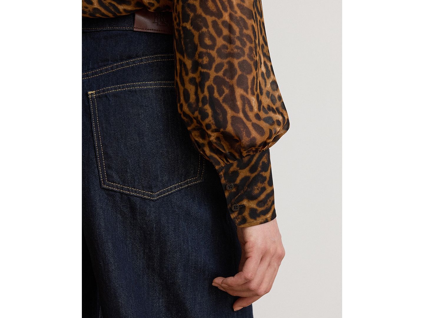 Женская блузка Lauren Ralph Lauren Ocelot-Print Chiffon Tie-Neck, цвет: Рыжевато-коричневый разноцветный — фото 7