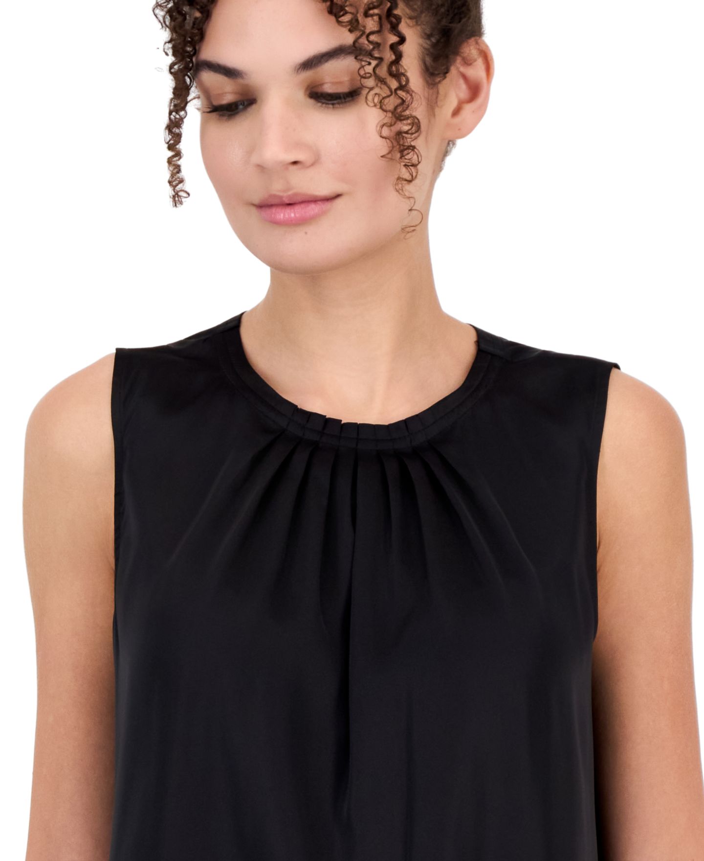 Женская блузка Anne Klein Sleeveless Pleated Boat Neck, цвет: Чёрный — фото 2