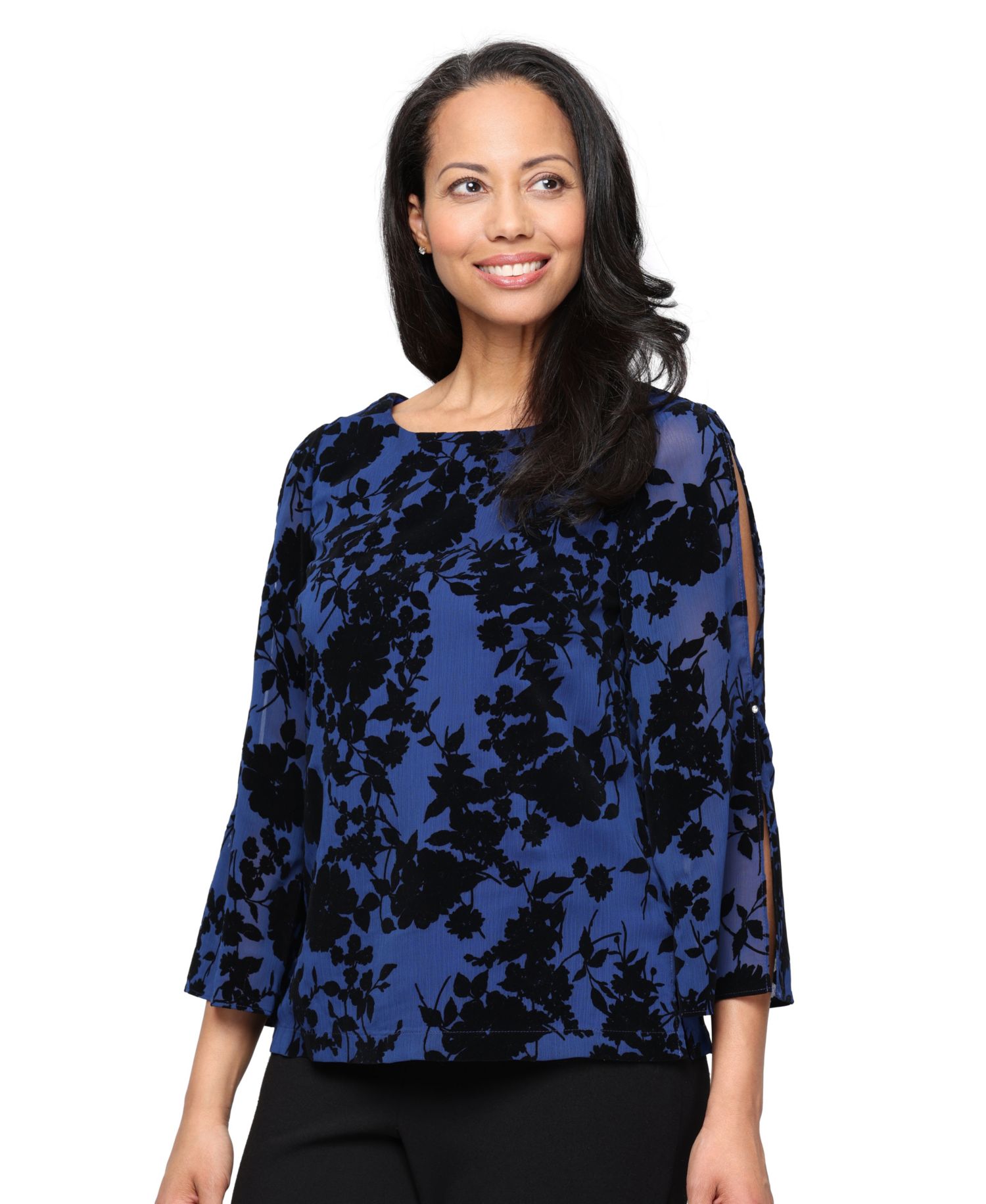 Women's Flocked Yoryu Split-Sleeve Blouse