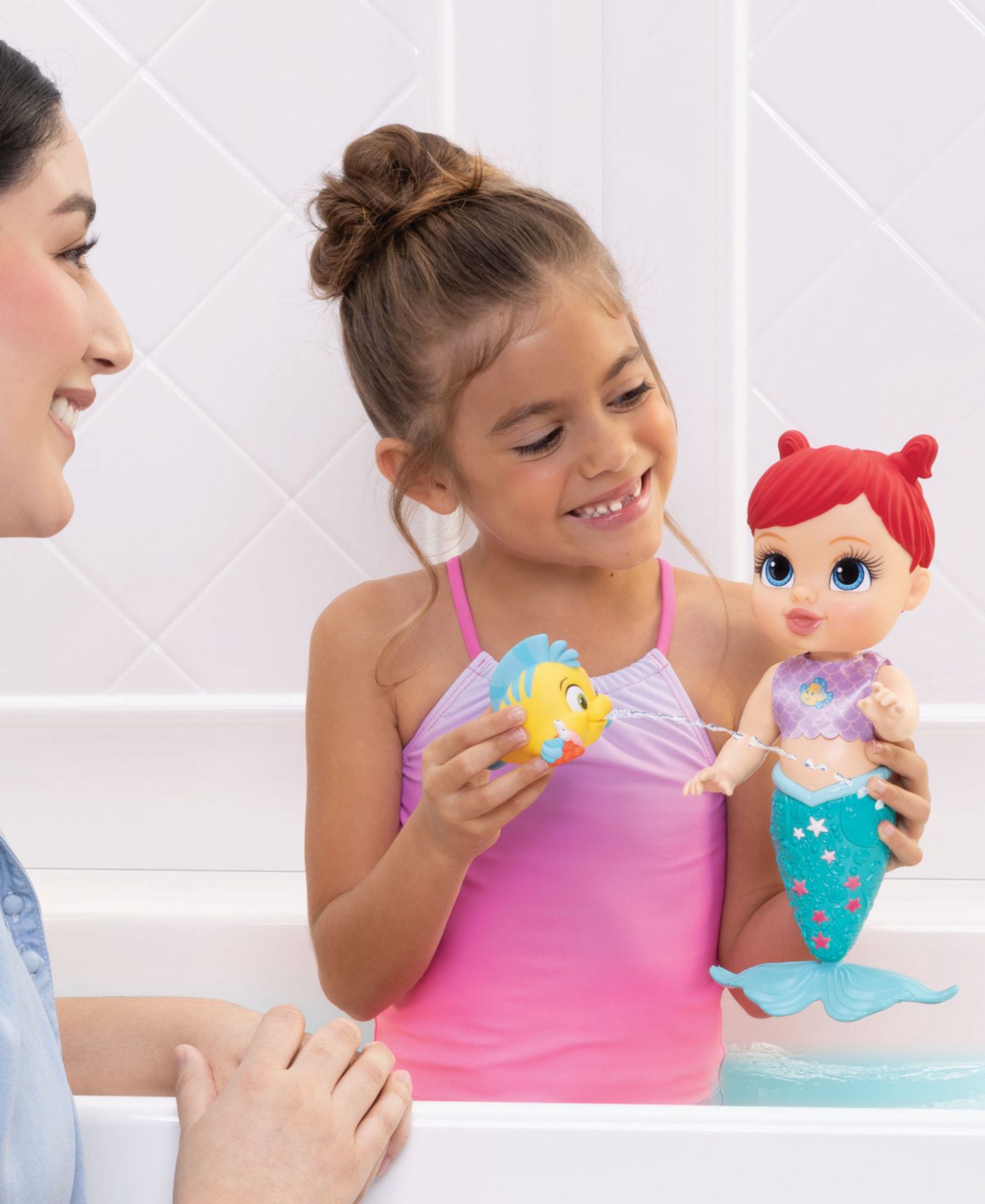 Детская кукла Disney Princess Bathtime Baby Ariel 12" Color-Changing Baby Doll — фото 2