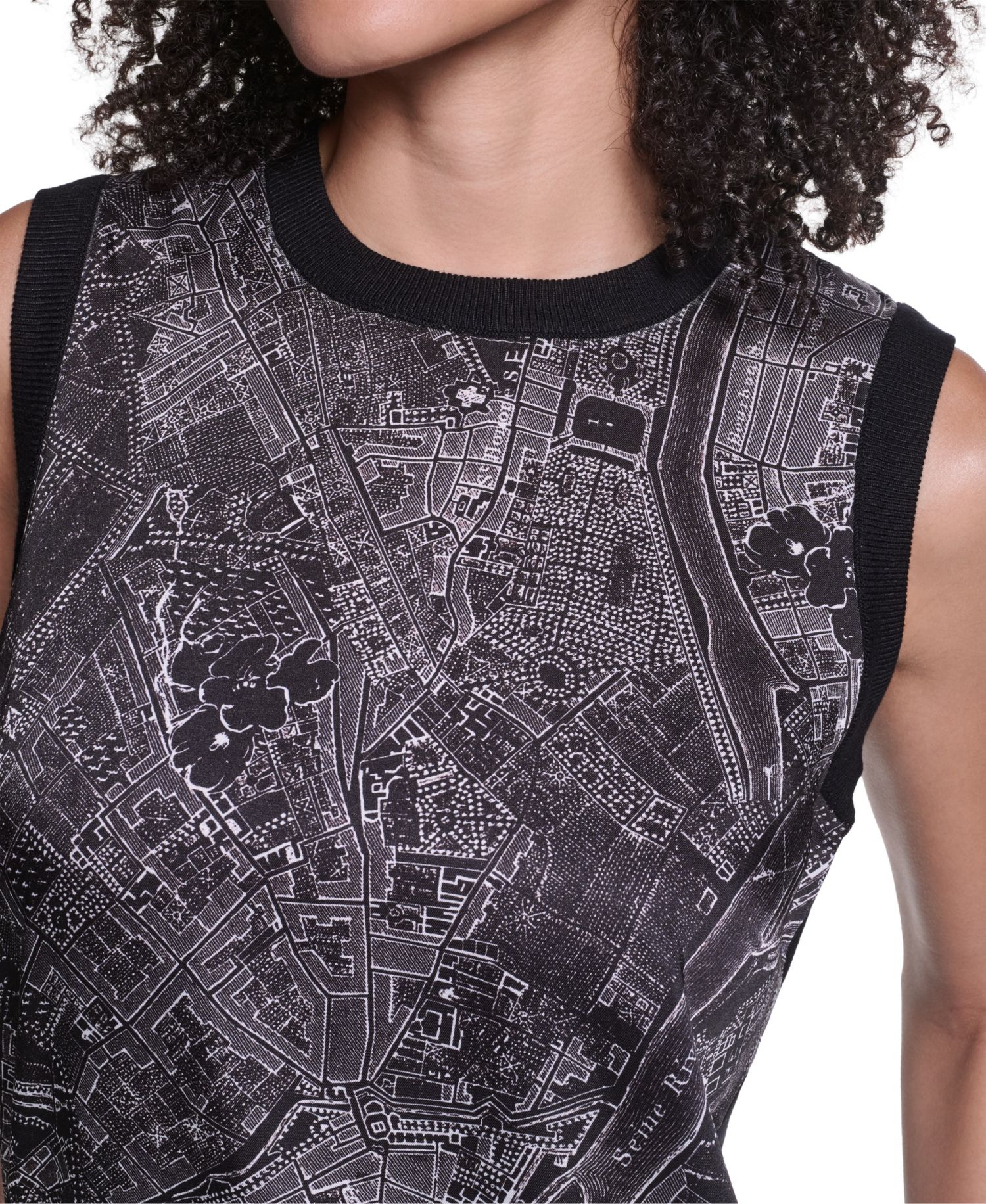 Women's Sleeveless Crewneck Sweater