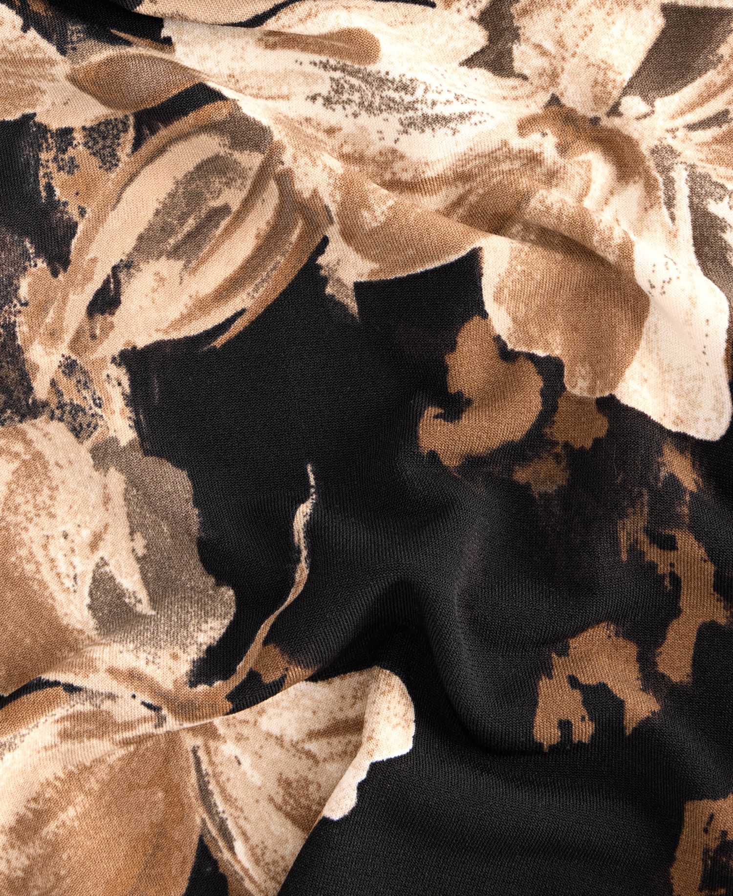 Petite Long-Sleeve Floral-Print Point Collar Top