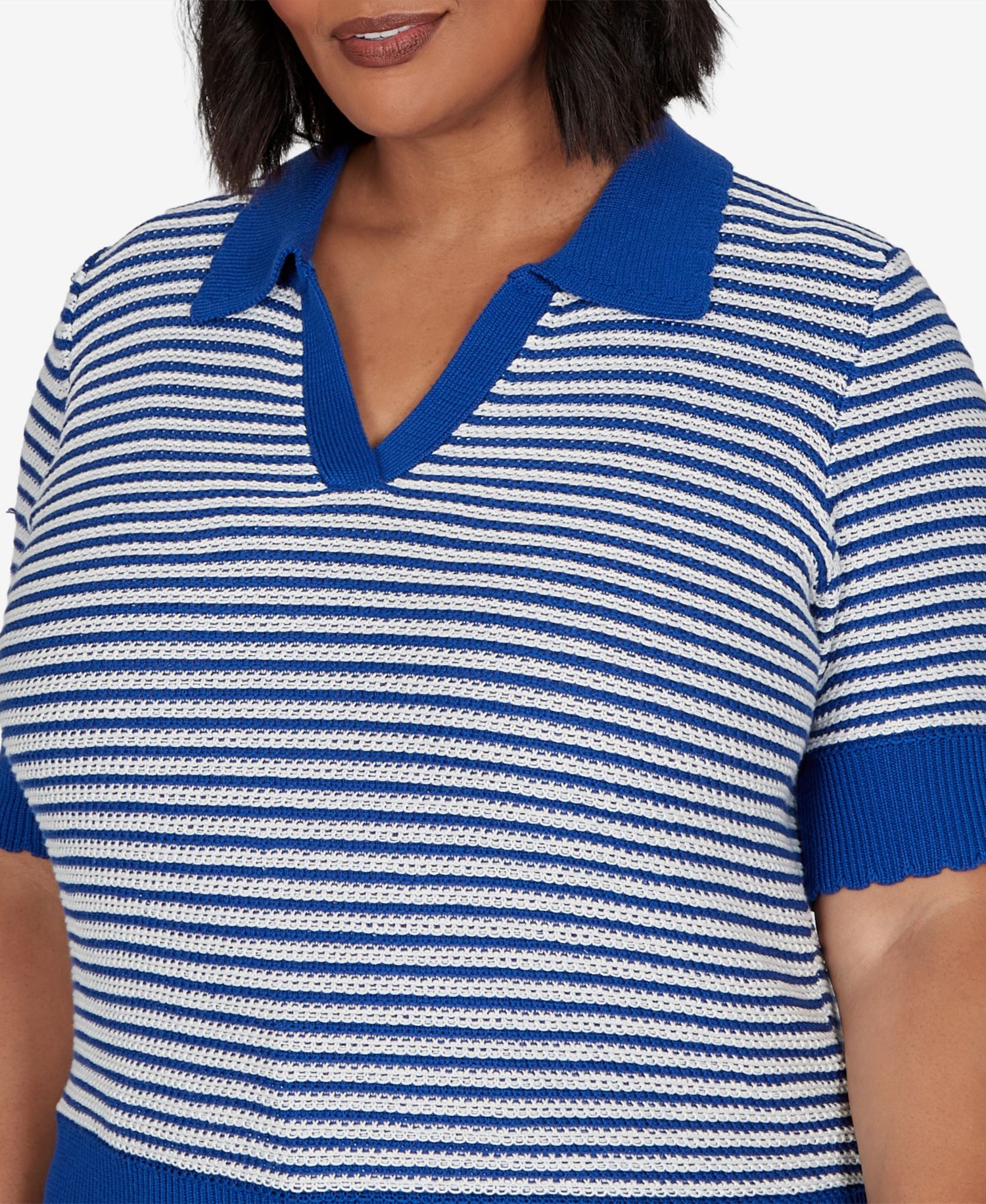 Plus Size Two-Tone Collared Elbow-Sleeve Sweater
