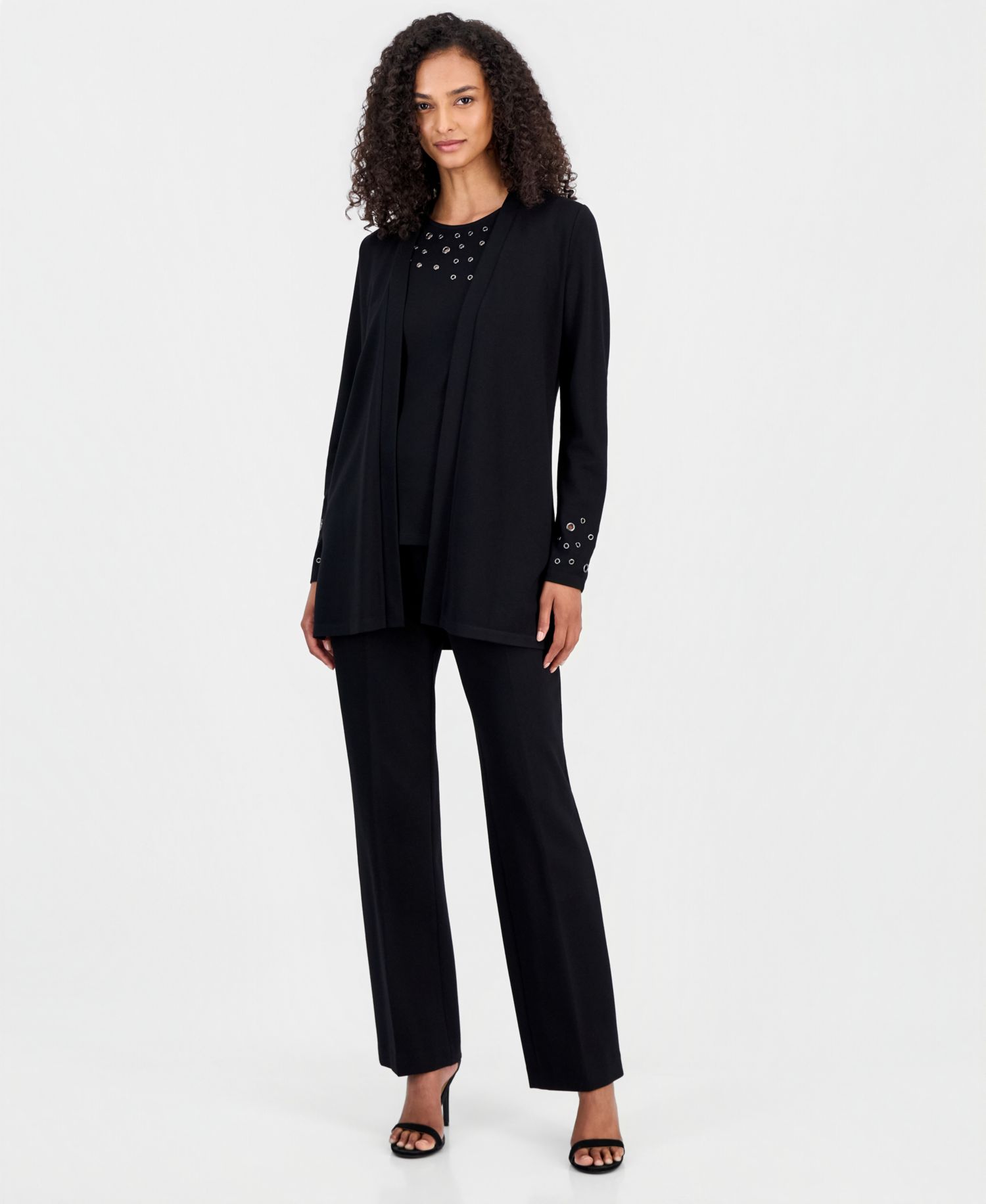 Women's Crewneck Grommet-Trim Sleeveless Top