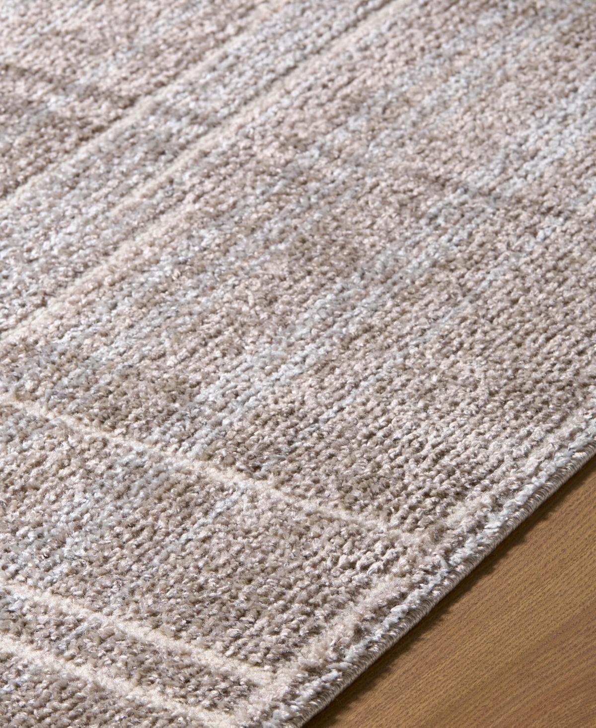 Elle Decor x Livabliss Alma 886438 7'10"x10'2" Area Rug