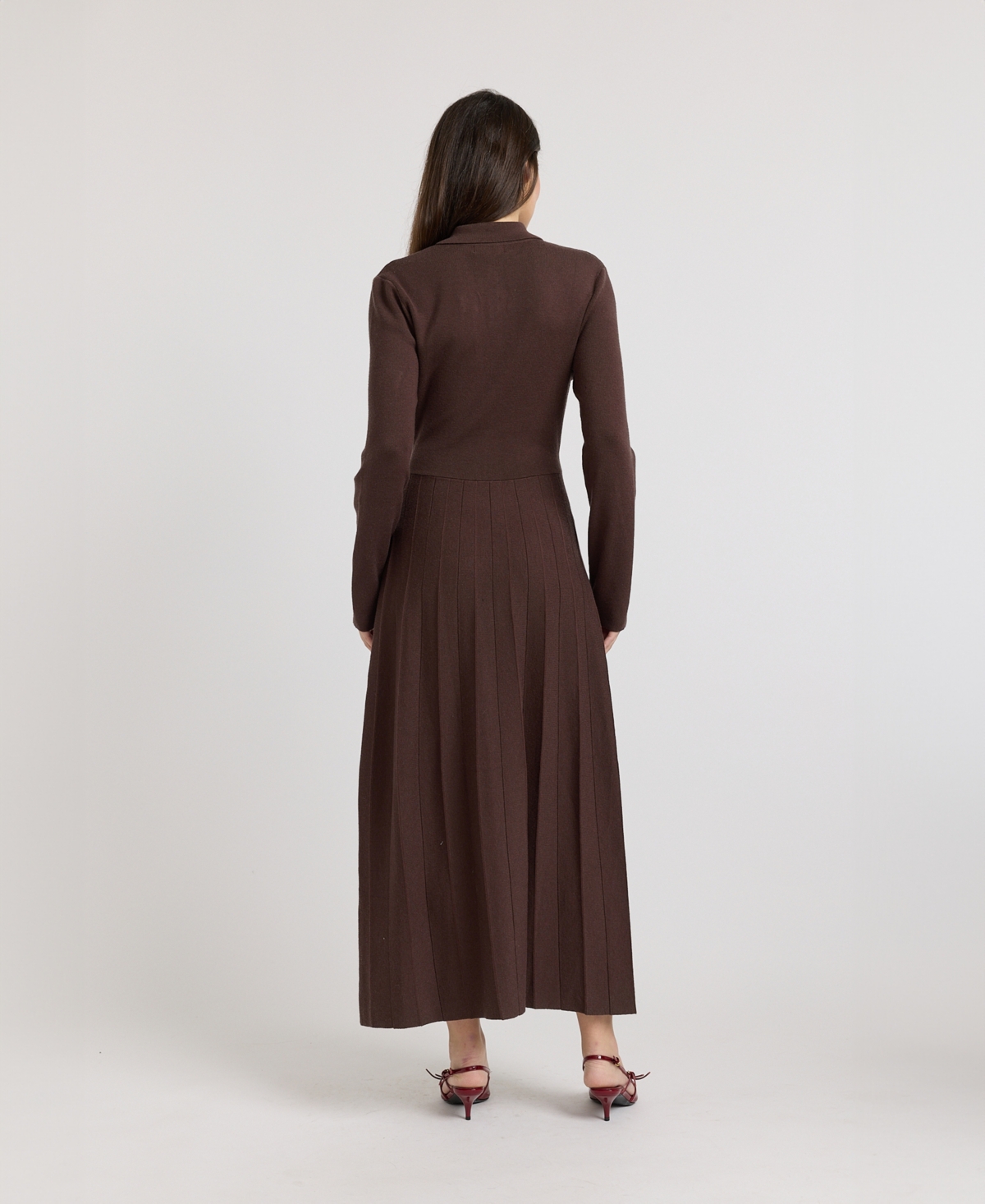 En Saison Women's Collared Button-Front Tie-Waist Pleated Knit Maxi Dress
