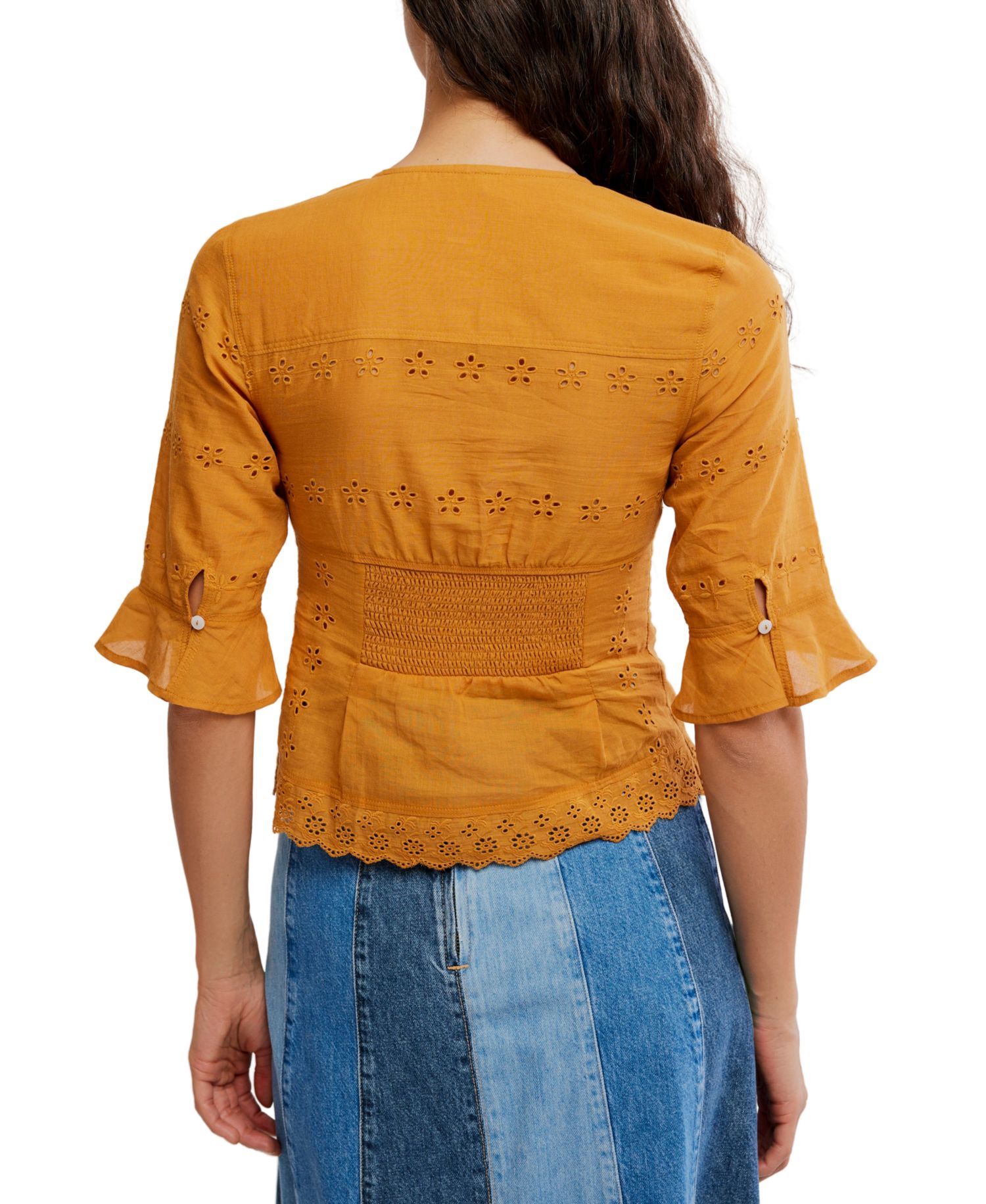 Women's Salone Eyelet V-Neck 3/4-Sleeve Top