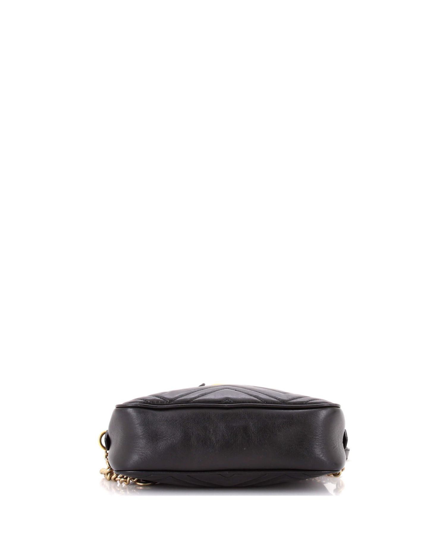 Small GG Marmont Shoulder Bag Matelasse Leather