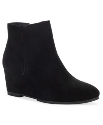 Women's Portiaa Round Toe Wedge Dress Booties