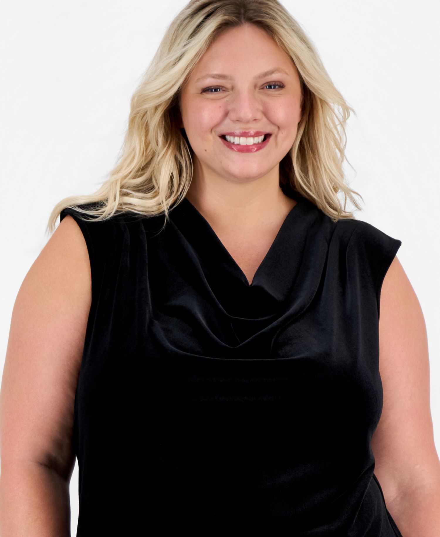 Plus Size Pleated Extended-Shoulder Velvet Blouse