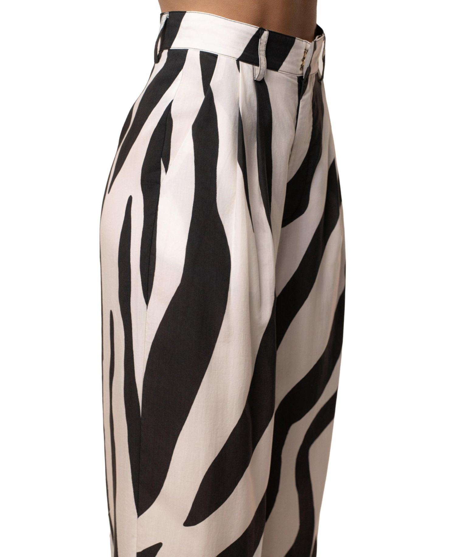 Women's Essential Flow High-Waisted Pleated Wide-Leg Trousers