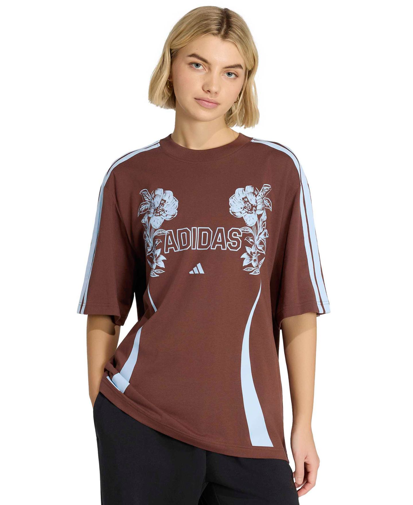 Женская футболка adidas Farm Gfx Tee 2 Retro Graphic-Print 3-Stripes Crewneck, цвет: Каштаново-рыжий — фото 3